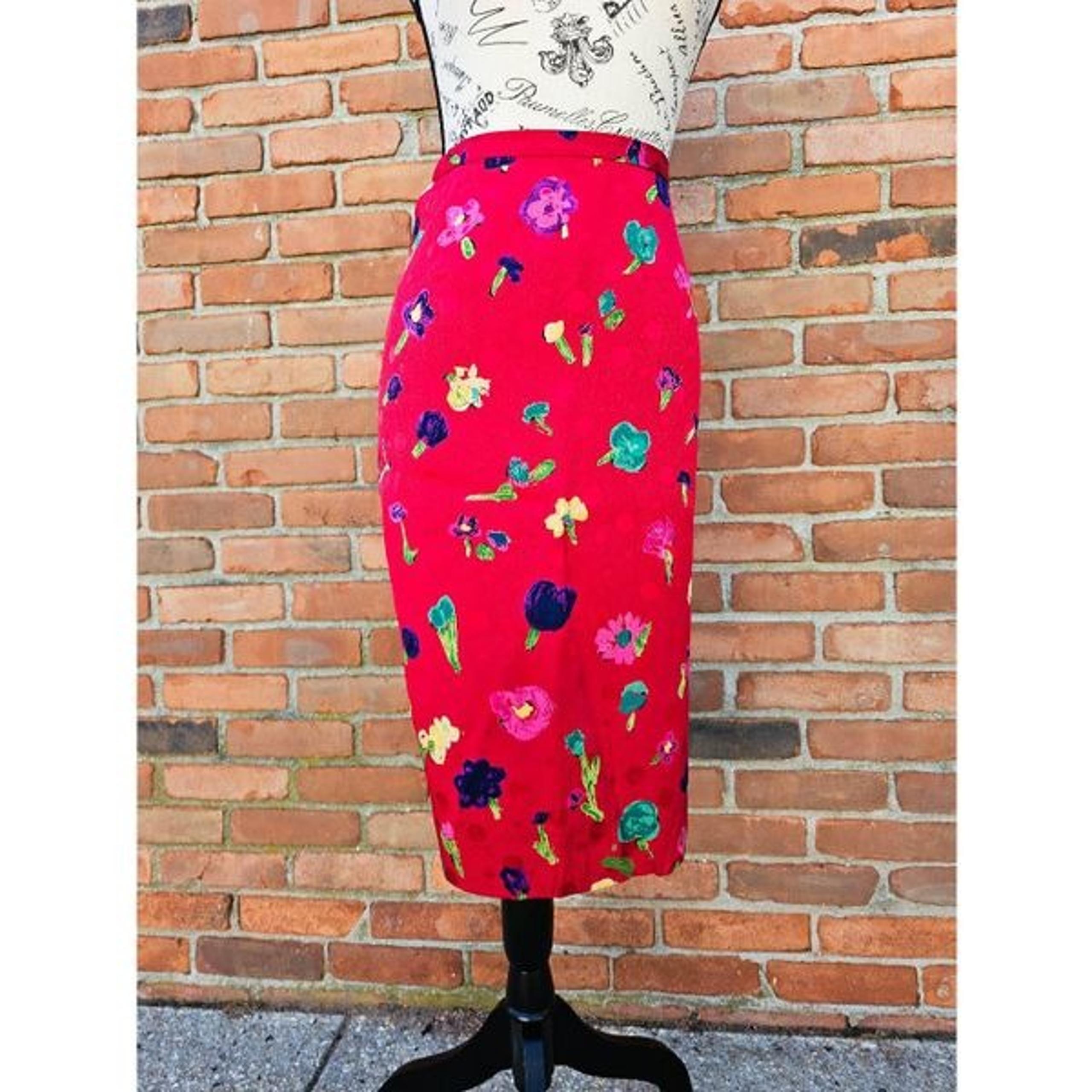 NEW VTG Carlisle 100% Silk Artsy Floral Print Midi Skirt