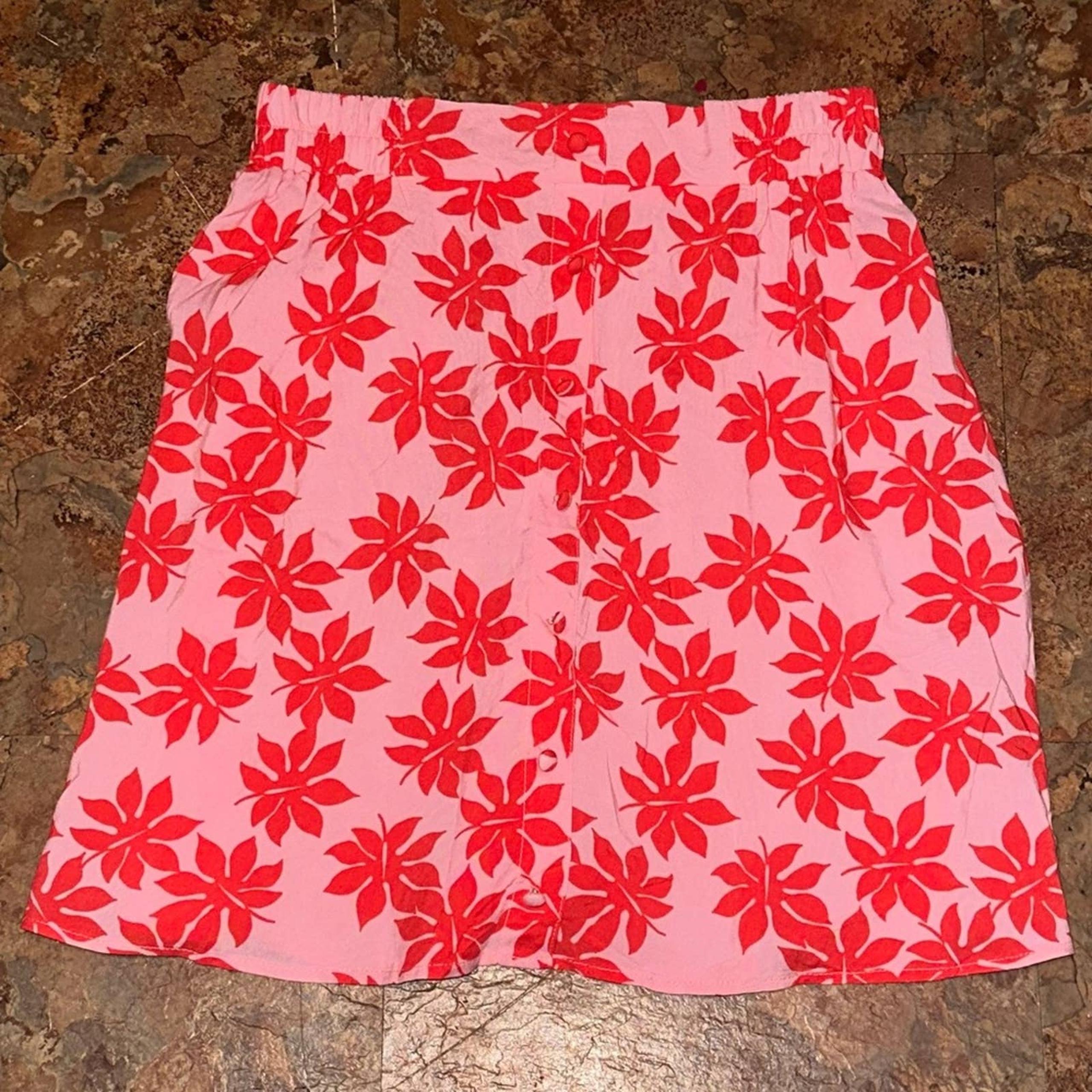 Francesca‘s Collection Mi Ami Lightweight Mini Skirt Size Small