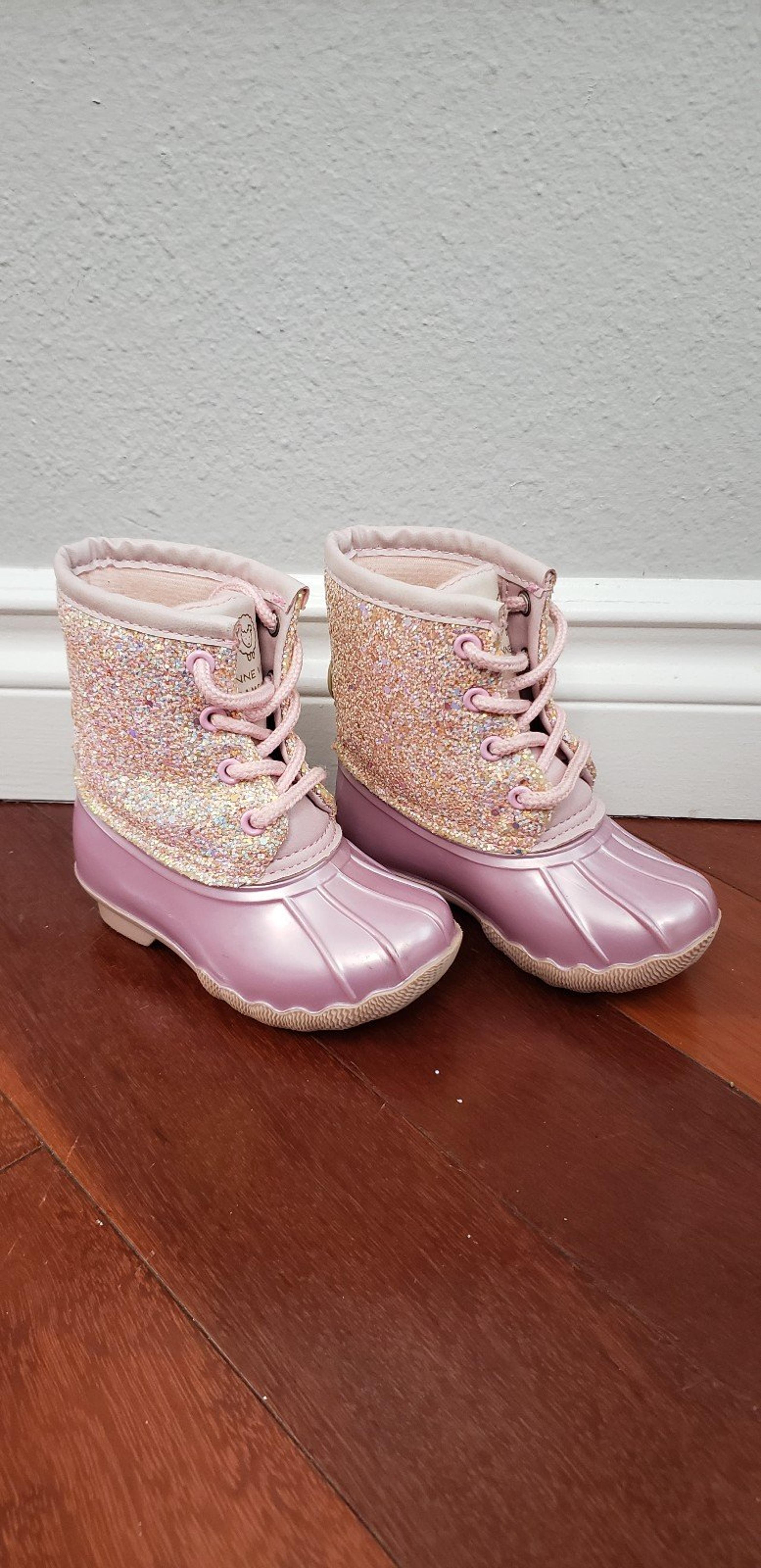 Adrienne Vittadini Bambini Pink Sparkle winter Boots toddler girl size 5
