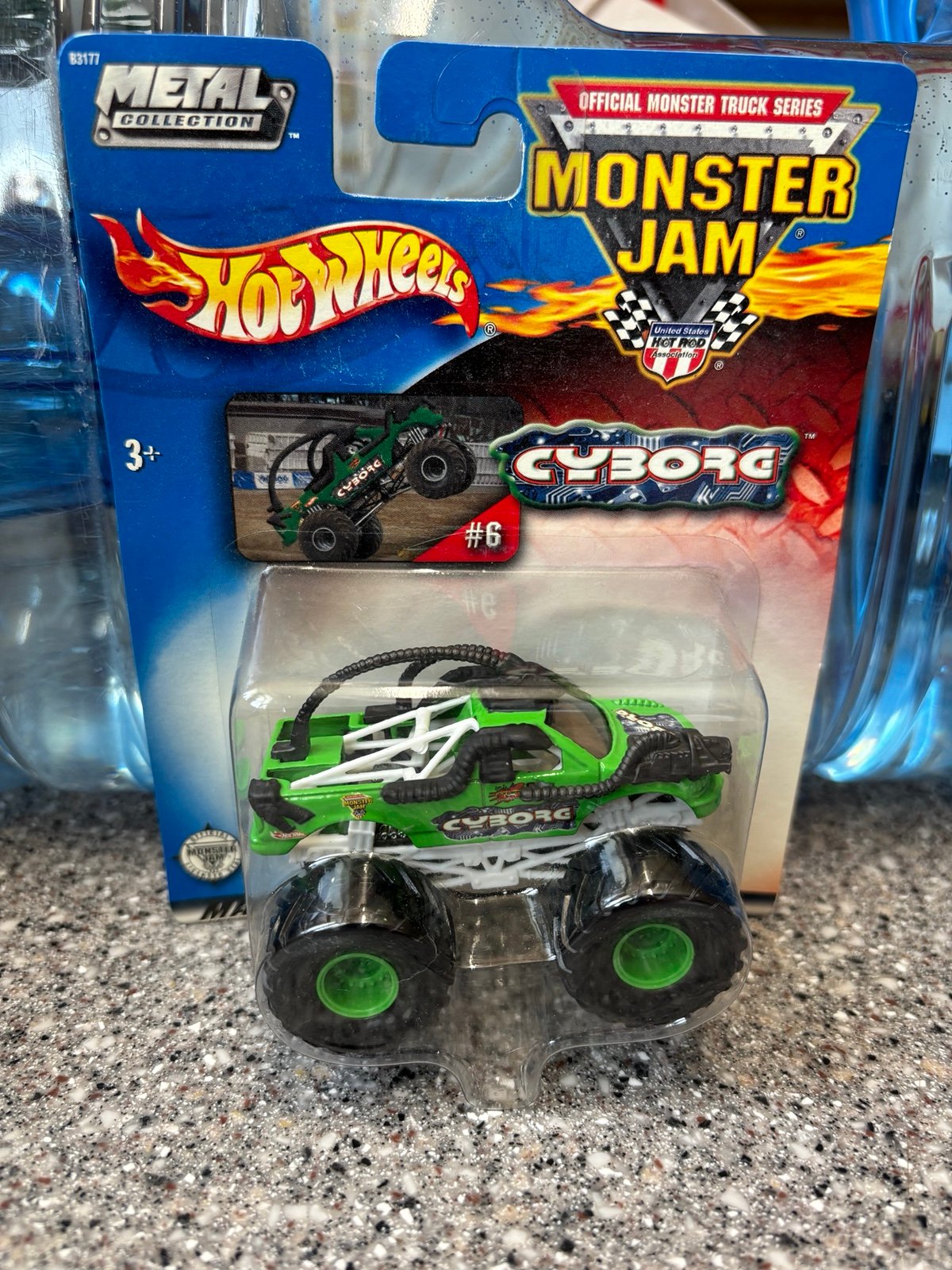 Hot Wheels monster jam Cyborg