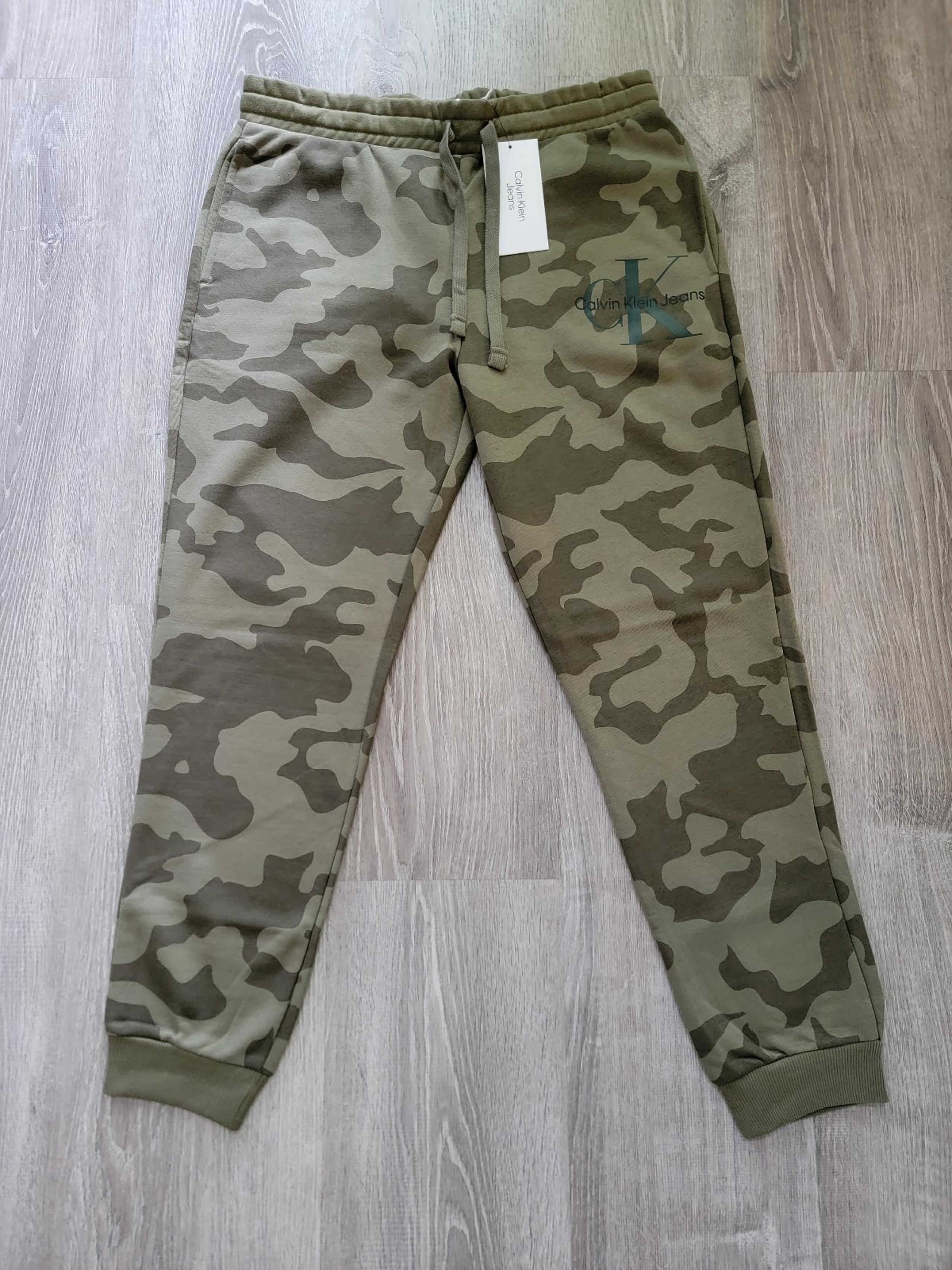 BRAND NEW Calvin Klein Camouflage Logo Joggers Mens Size Large