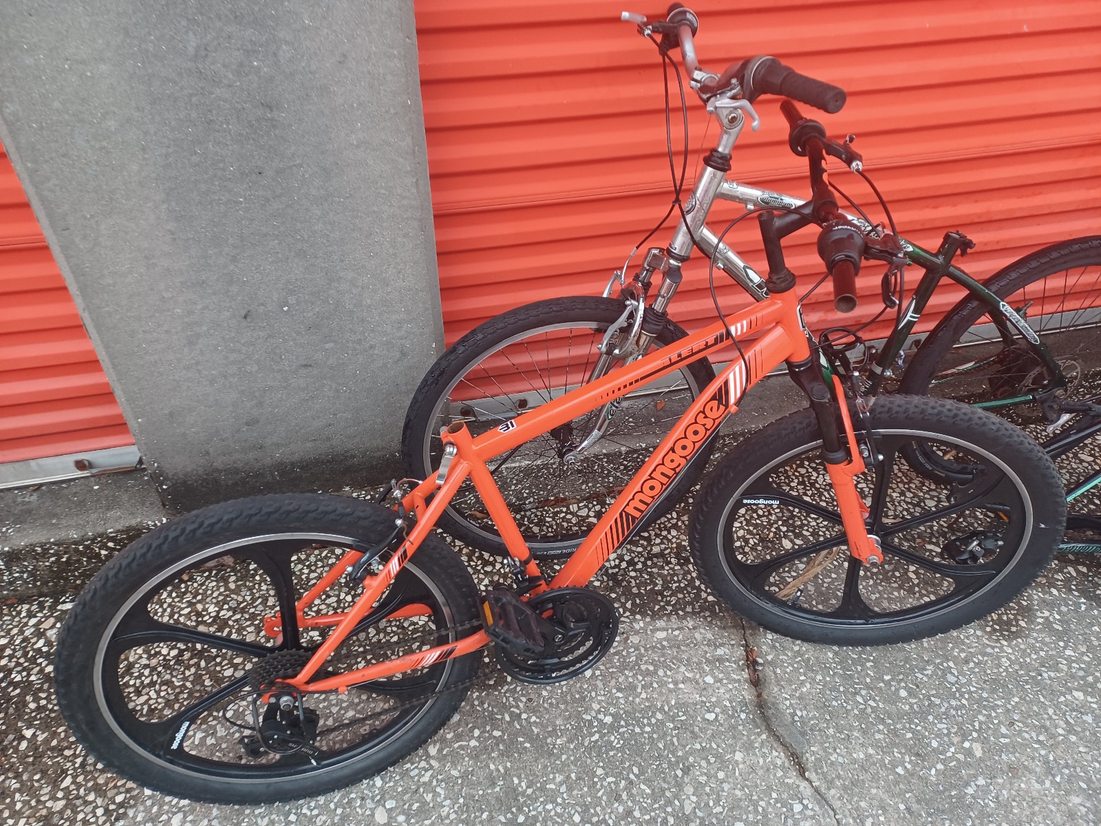 Mongoose Mountain Bike