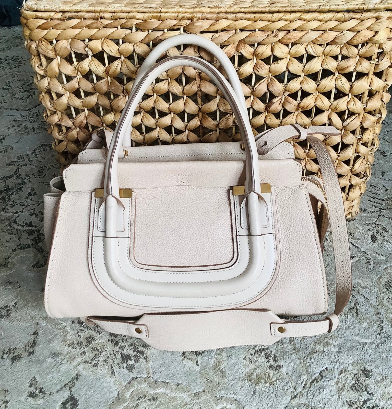 AUTHENTIC VERY ELEGANT CHLOE GENUINE LEATHER BAG