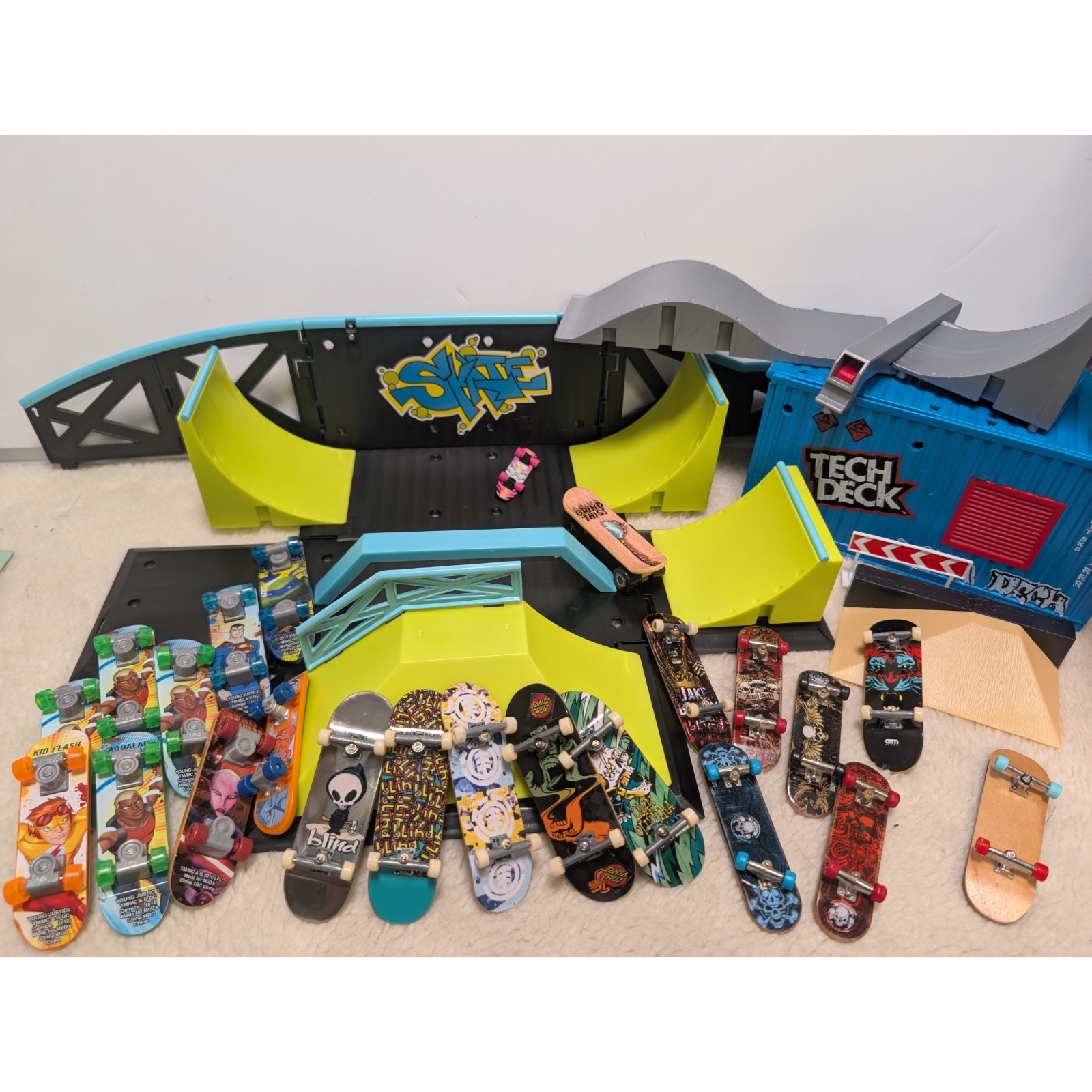 Tech Deck Lot Skateboards Ramps and Boards Element Transforming Skate Container