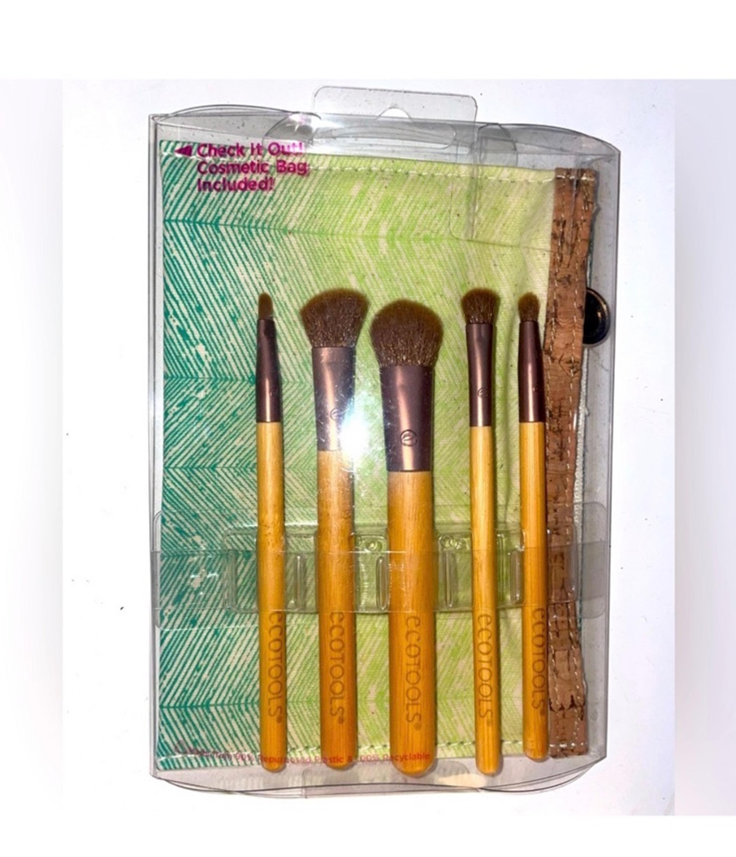 Mini eco tool makeup brushes