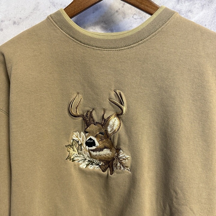 Vintage Deer Nature Sweatshirt Crew Neck Brown Embroidered Large