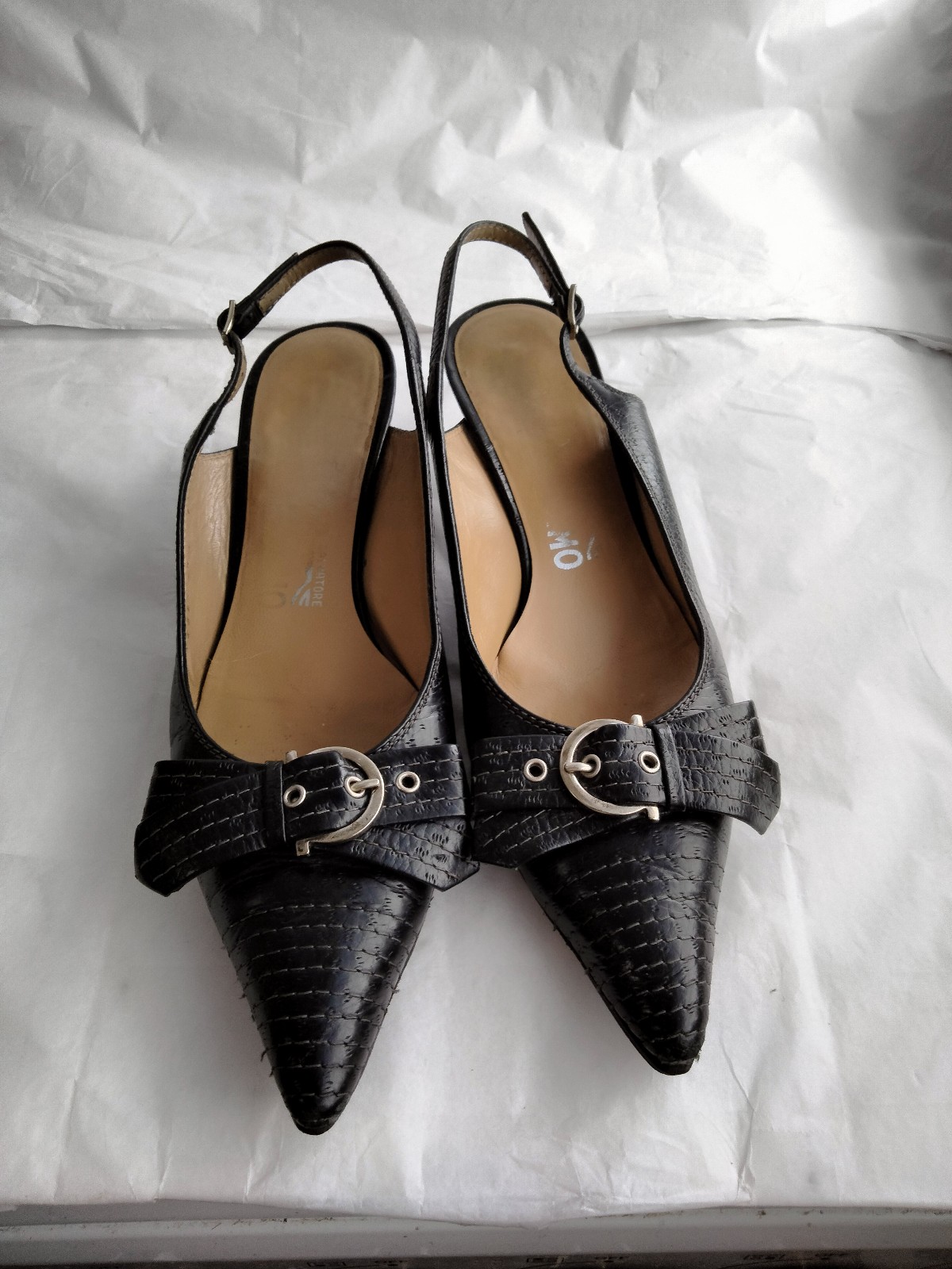 Salvatore Ferragamo Womens luxury bow heels 7B