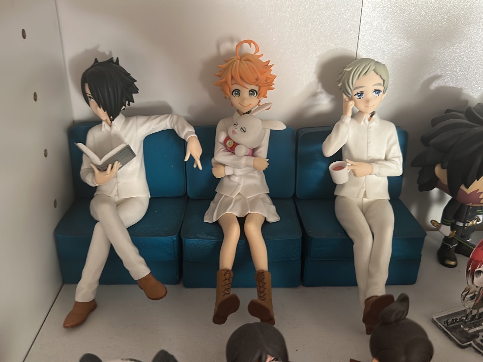 The Promised Neverland Figures set of 3