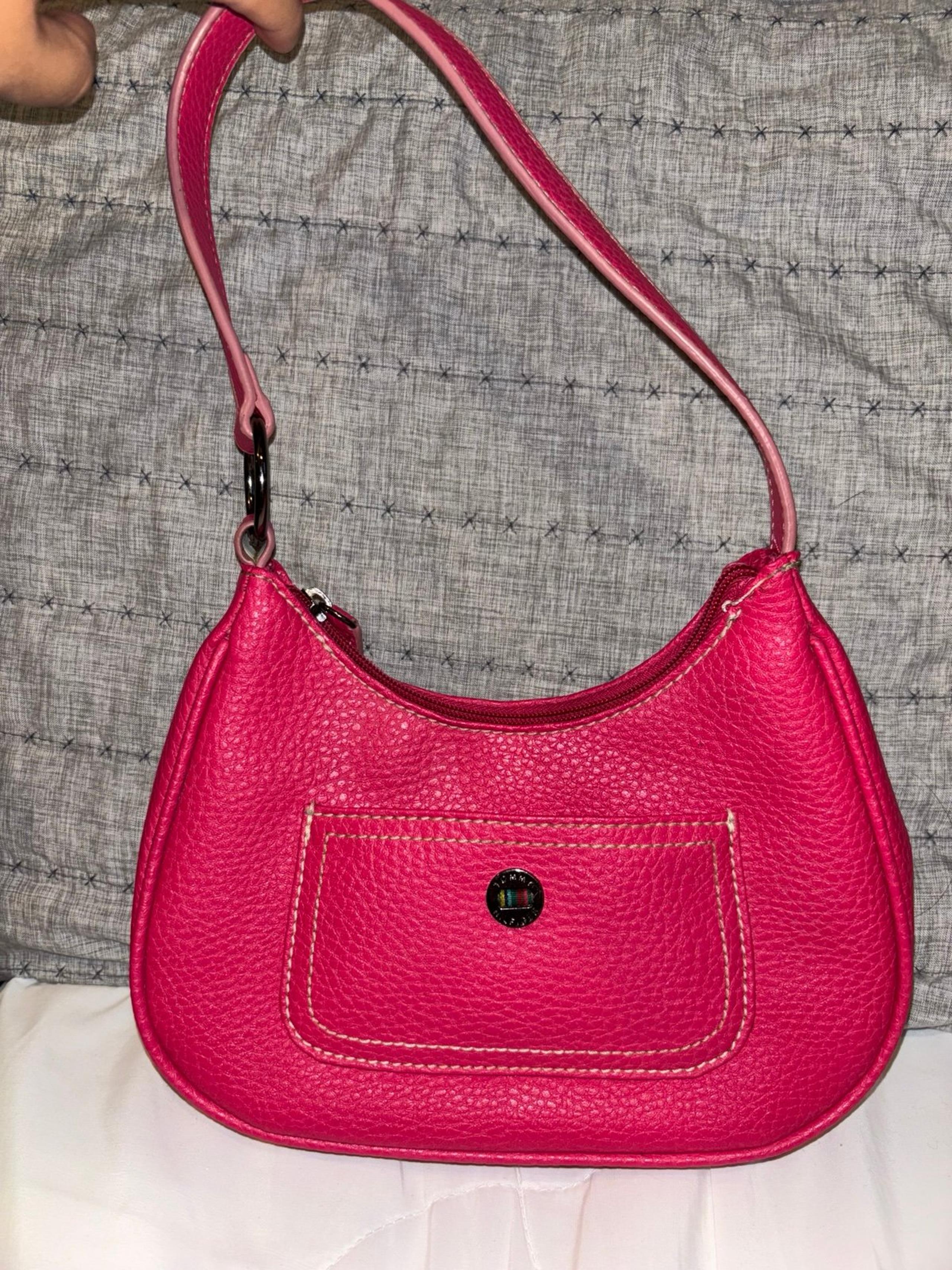 Tommy Hilfiger Shoulder Bag