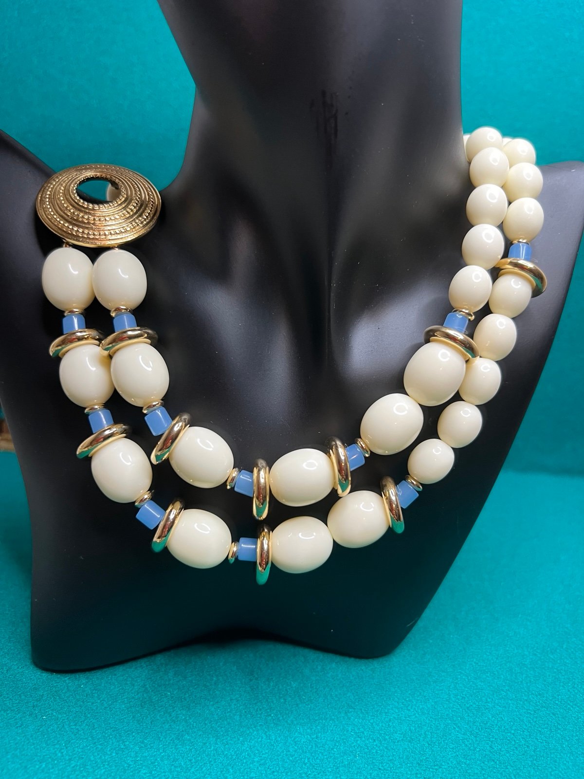 Vintage Signed TRIFARI Double Strand Creme & Blue Gold Tone Lucite Necklace