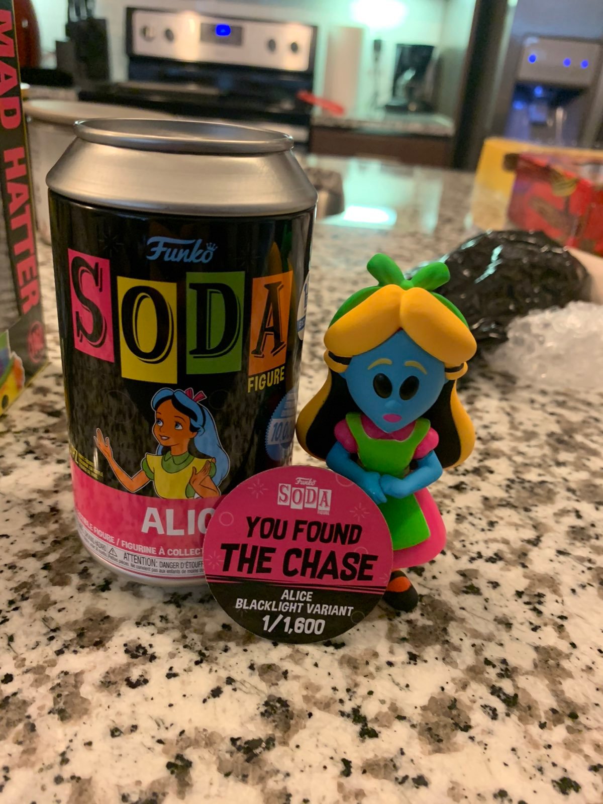 ALICE IN WONDERLAND SODA ALICE CHASE