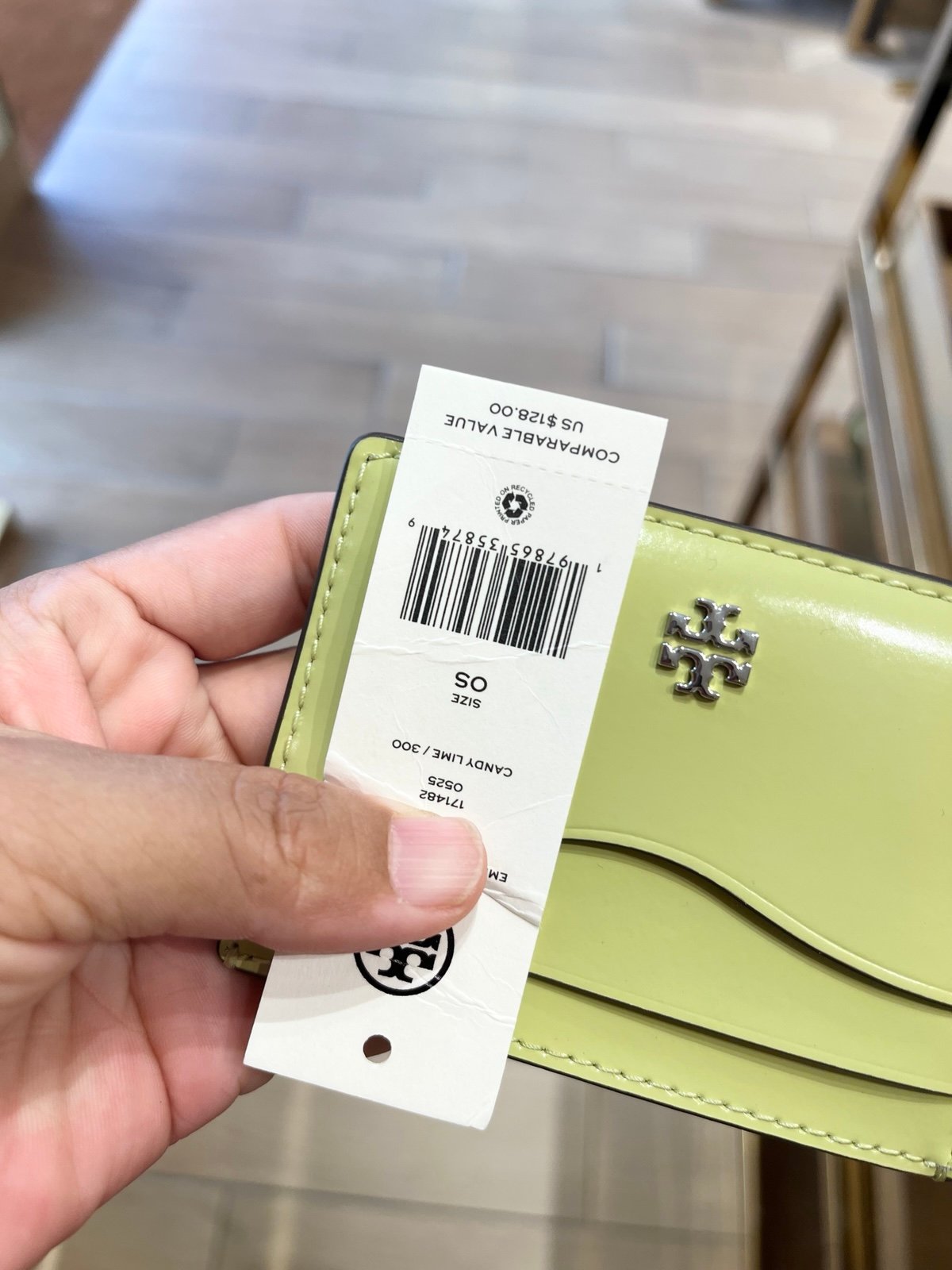 カードケース・名刺入れ TORY BURCH (EMERSON) CHARMS SLIM CANDY LIME /CARD CASE Tory Burch Emerson Charms Slim Card Case Candy Lime#171482