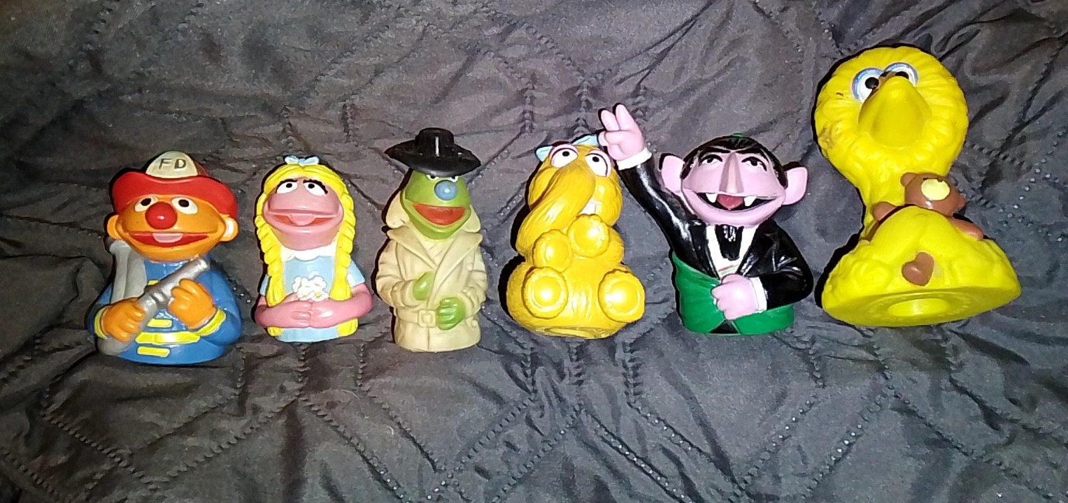 Sesame Street finger puppets vintage Lefty the salesman alice betty lou count