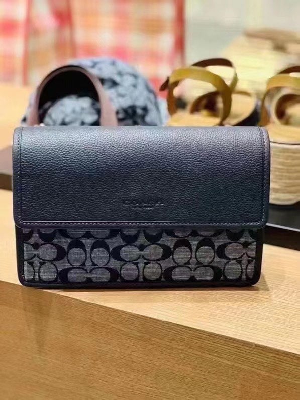 Coach Turner Flap Crossbody In Signature Chambray