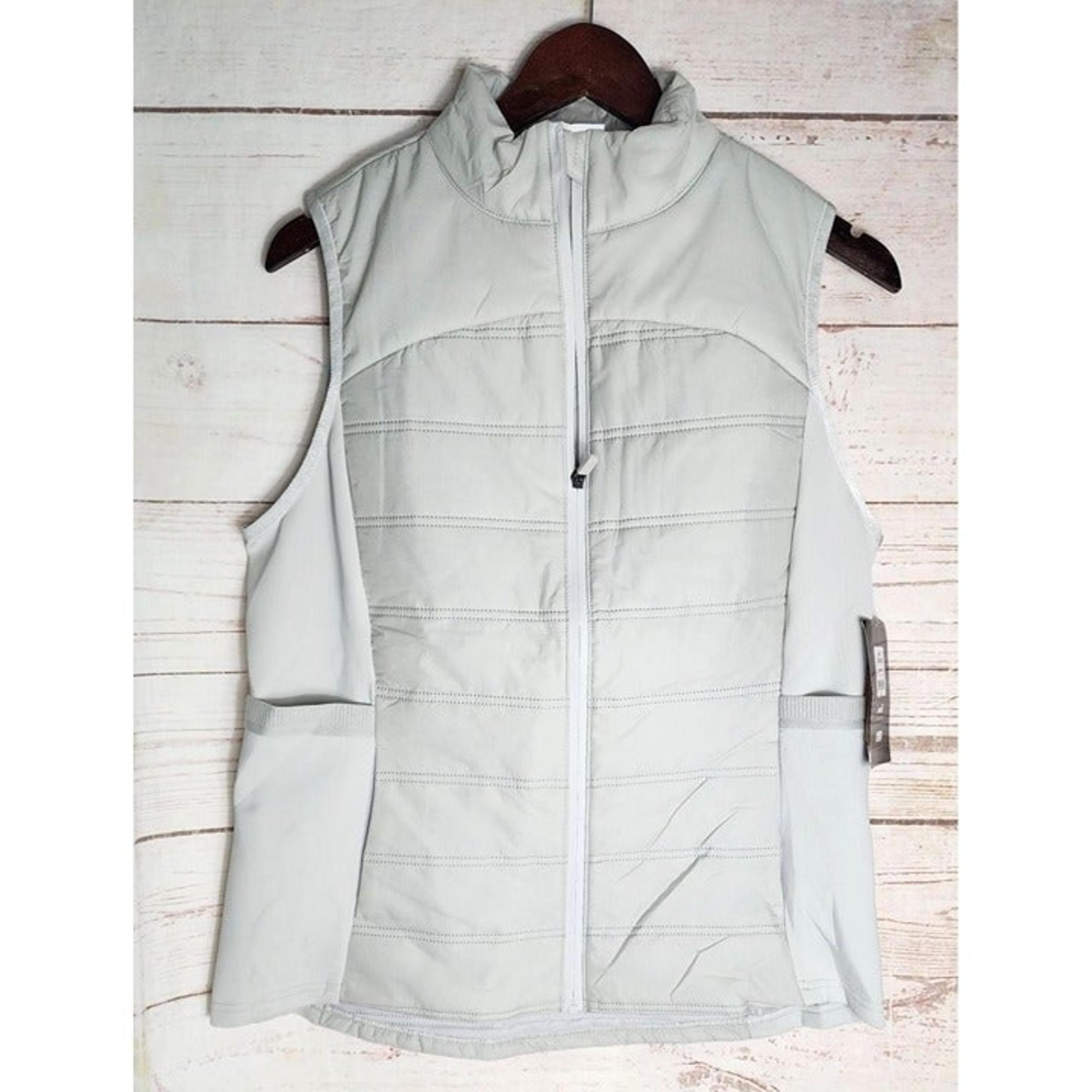 Avia Large (12-14) Quilted Grey Full Zip Woman Vest