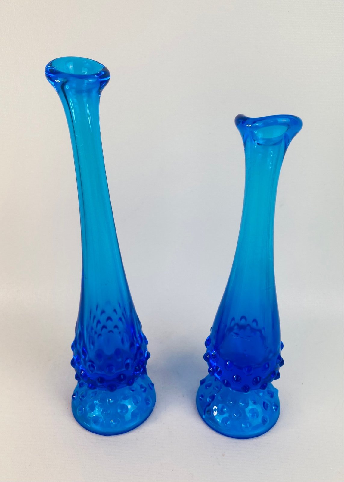 Fenton Vintage Bud Vase Cobalt Hobnail Stretch Vase