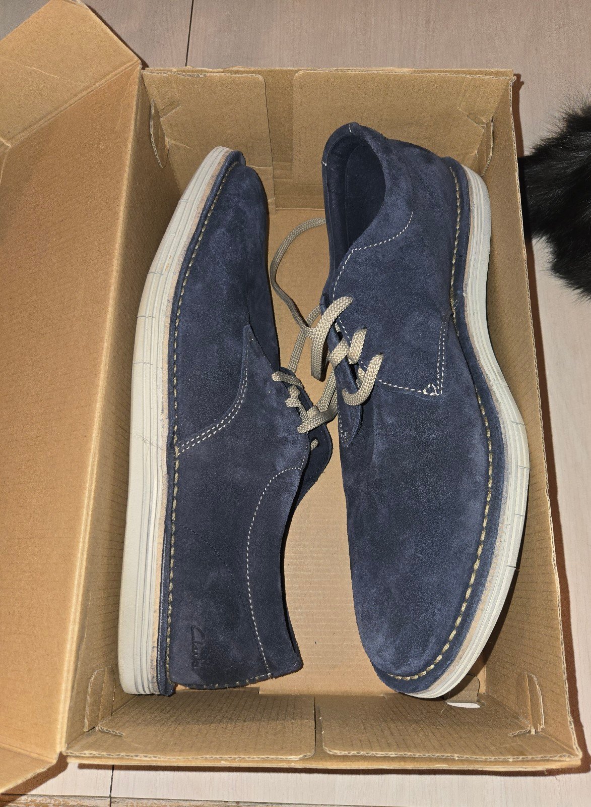 Clarks Forge Vibe Navy Suede Size 13 Shoes for Men (only worn once!)