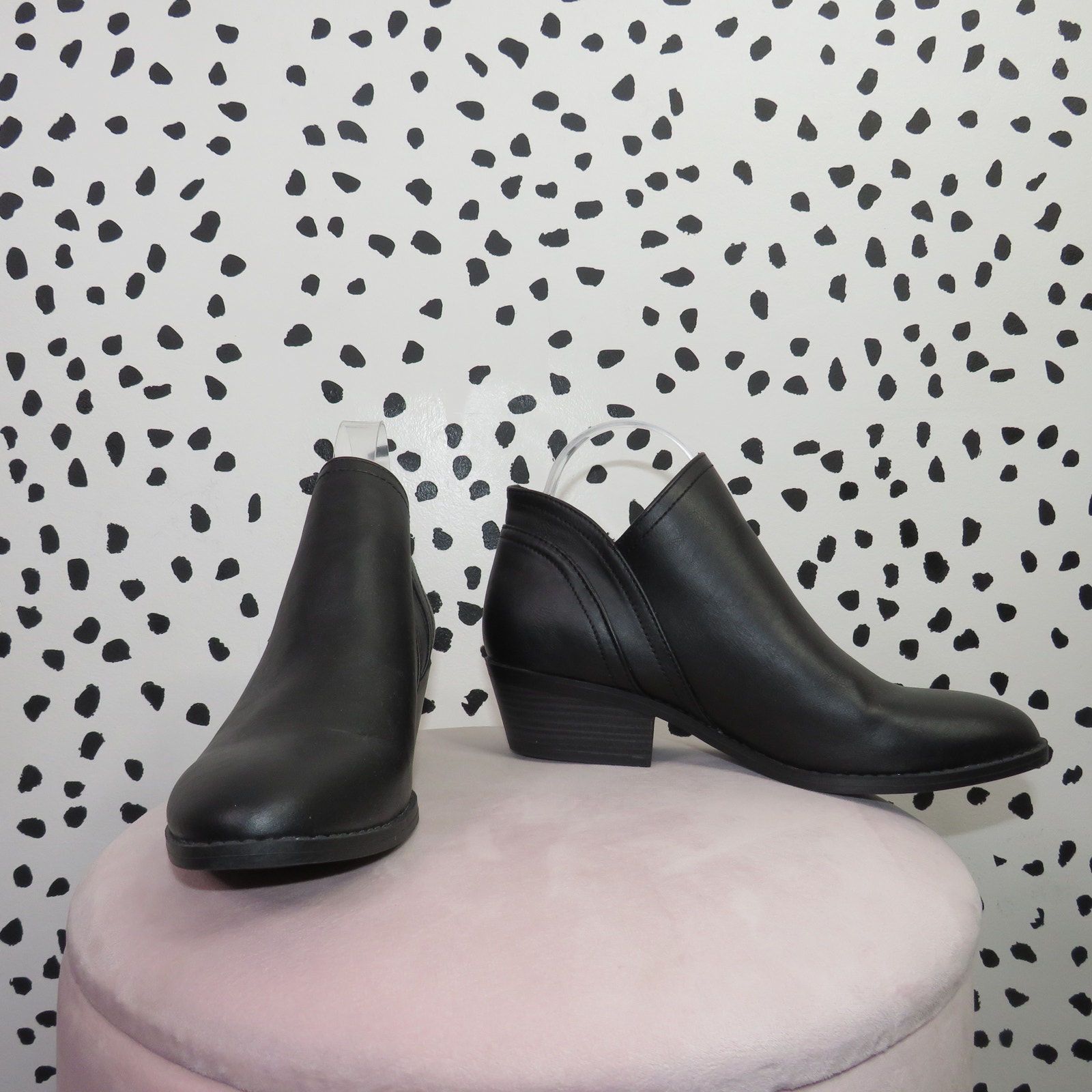 Seychelles Black Faux Leather Side Zip Ankle Boots