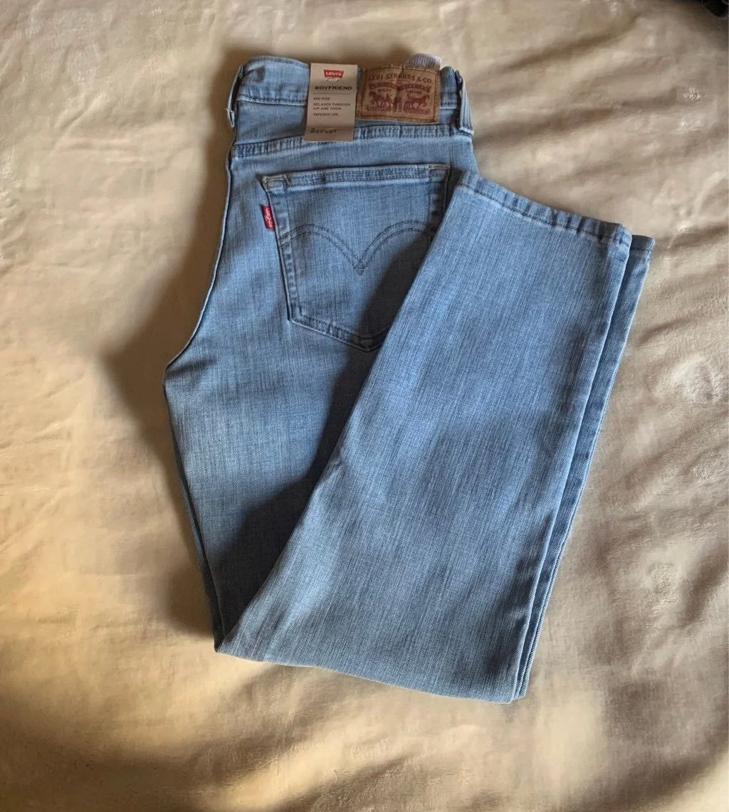 levis jeans women