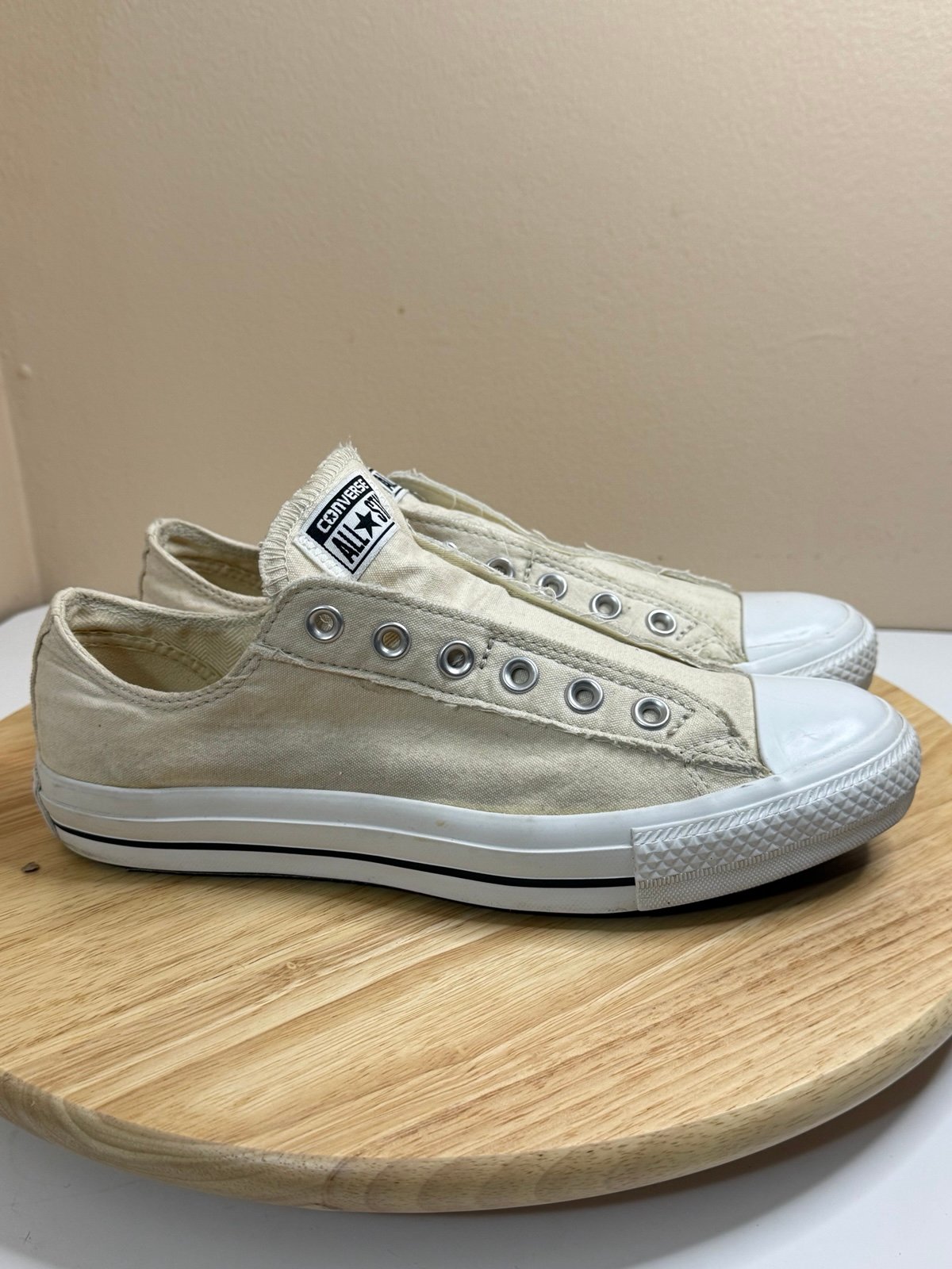 Converse Unisex Chuck Taylor All Star Slip-On Laceless Sneaker