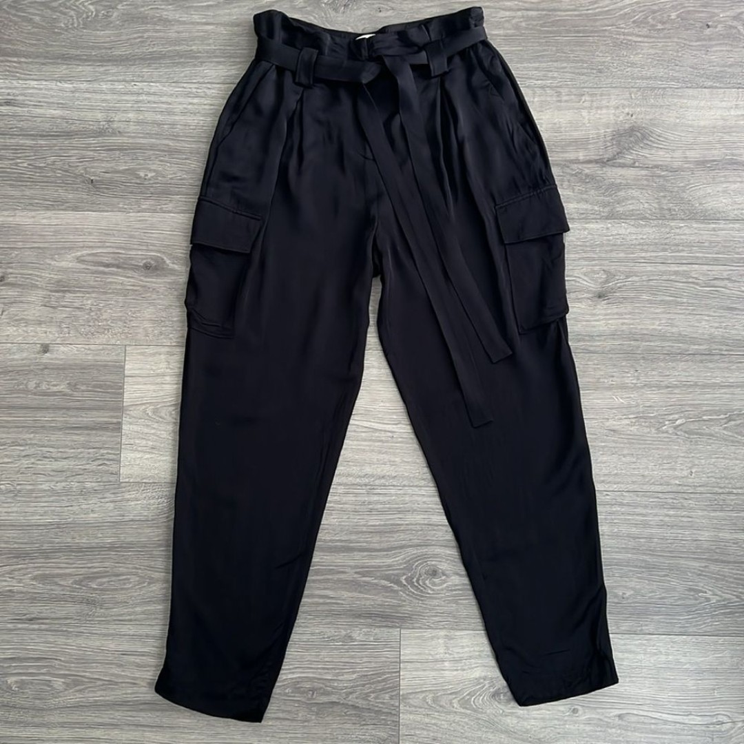 L'AGENCE Roxy Paperbag Pants Size 6 Black Satin Cargo Tie Waist Minimalist Retro