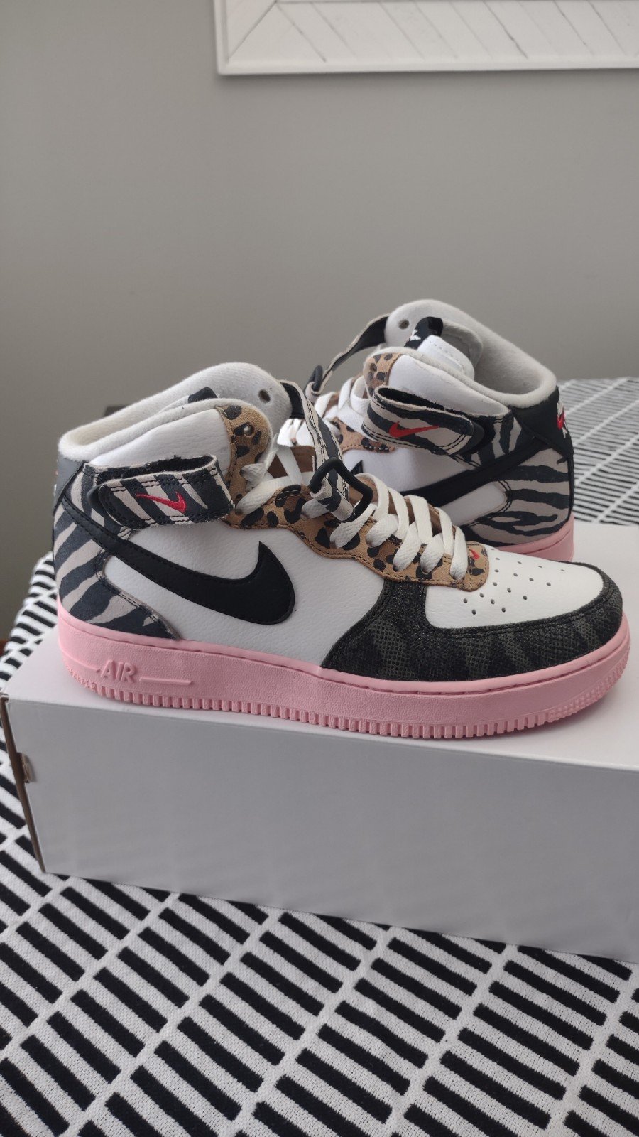 Air Force 1 mid