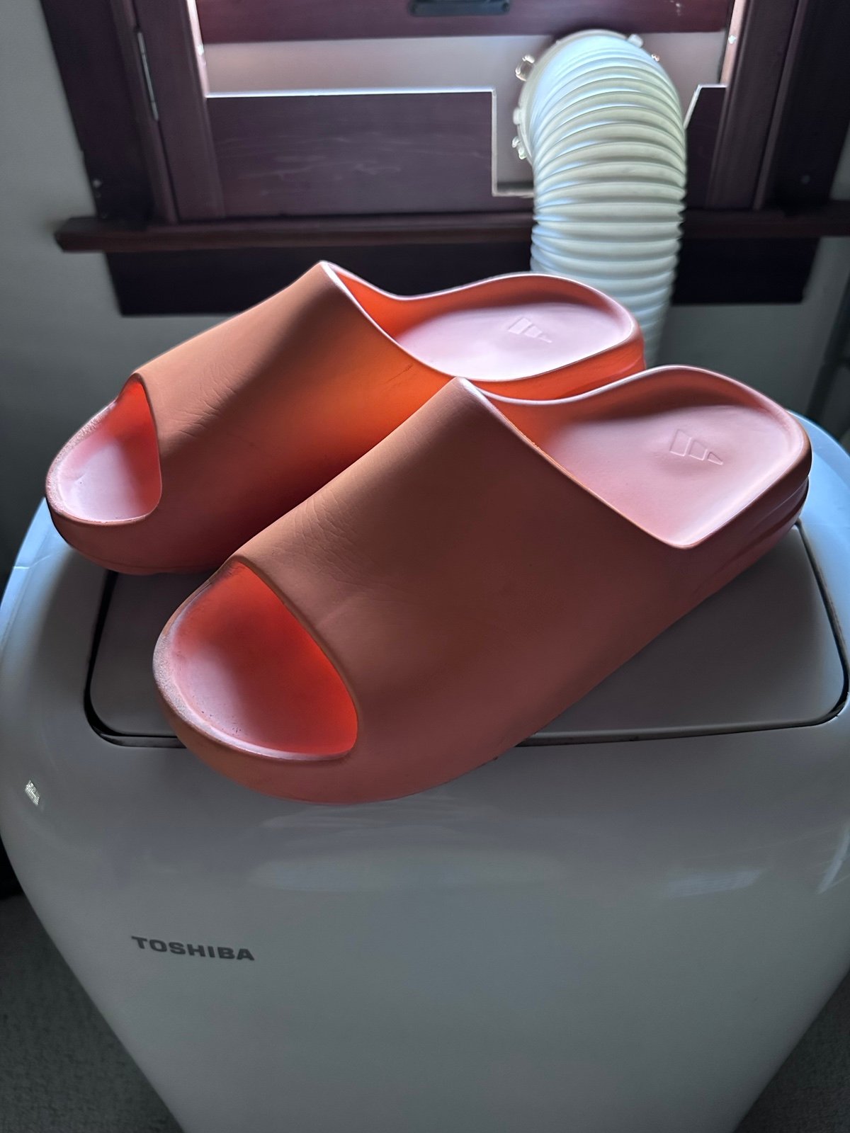 Adidas Yeezy Slide Enflame Orange