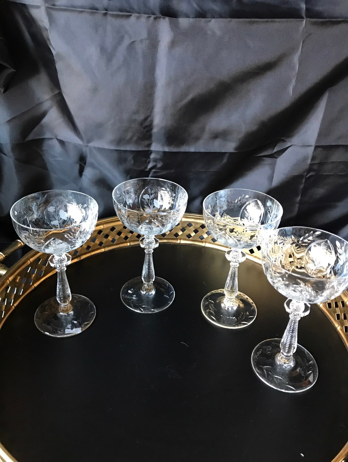 4 pieces Antique victorian wine glassed 5.5 tall