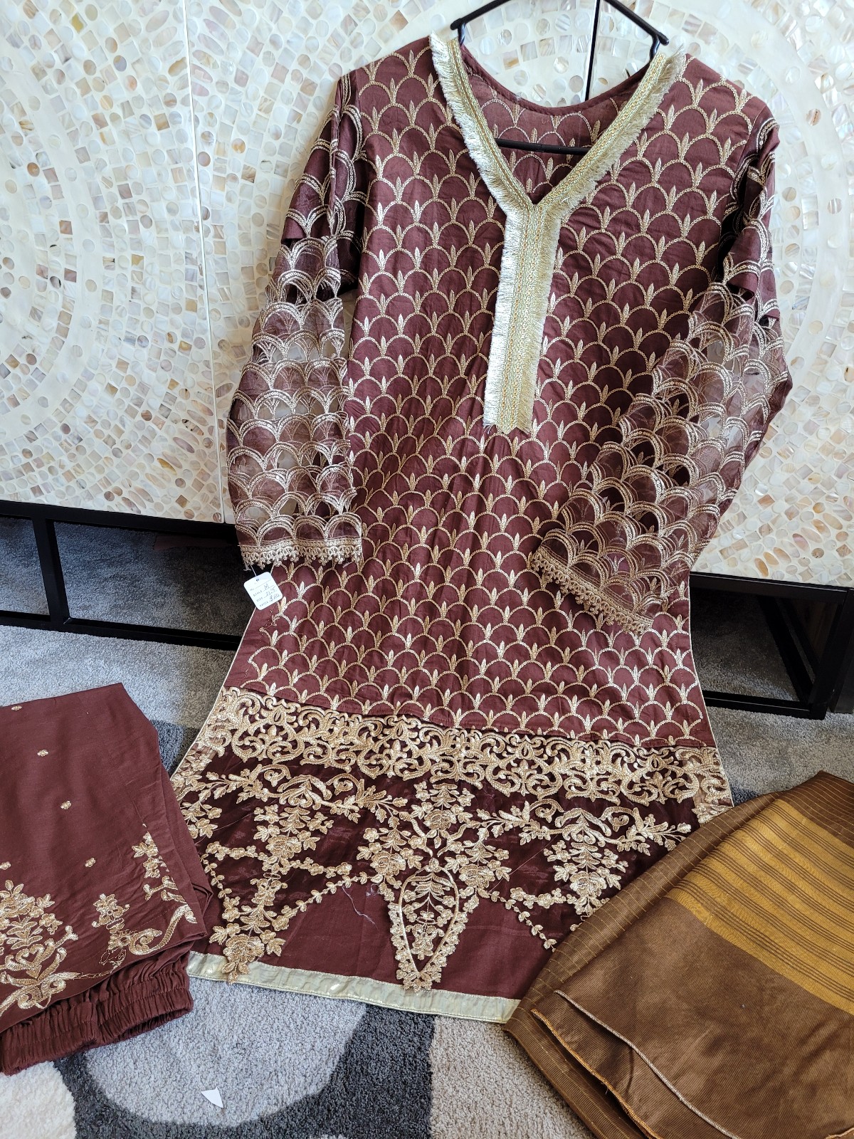 Pakistani indian dress size medium to large