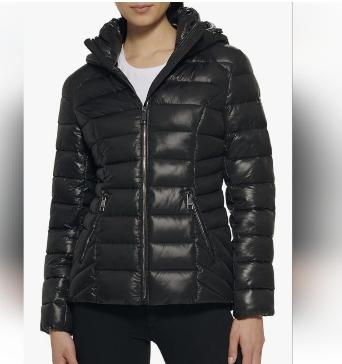 NEW GUESS Women's BLACK Midweight Hooded Puffer Jacket, size XL NWOT