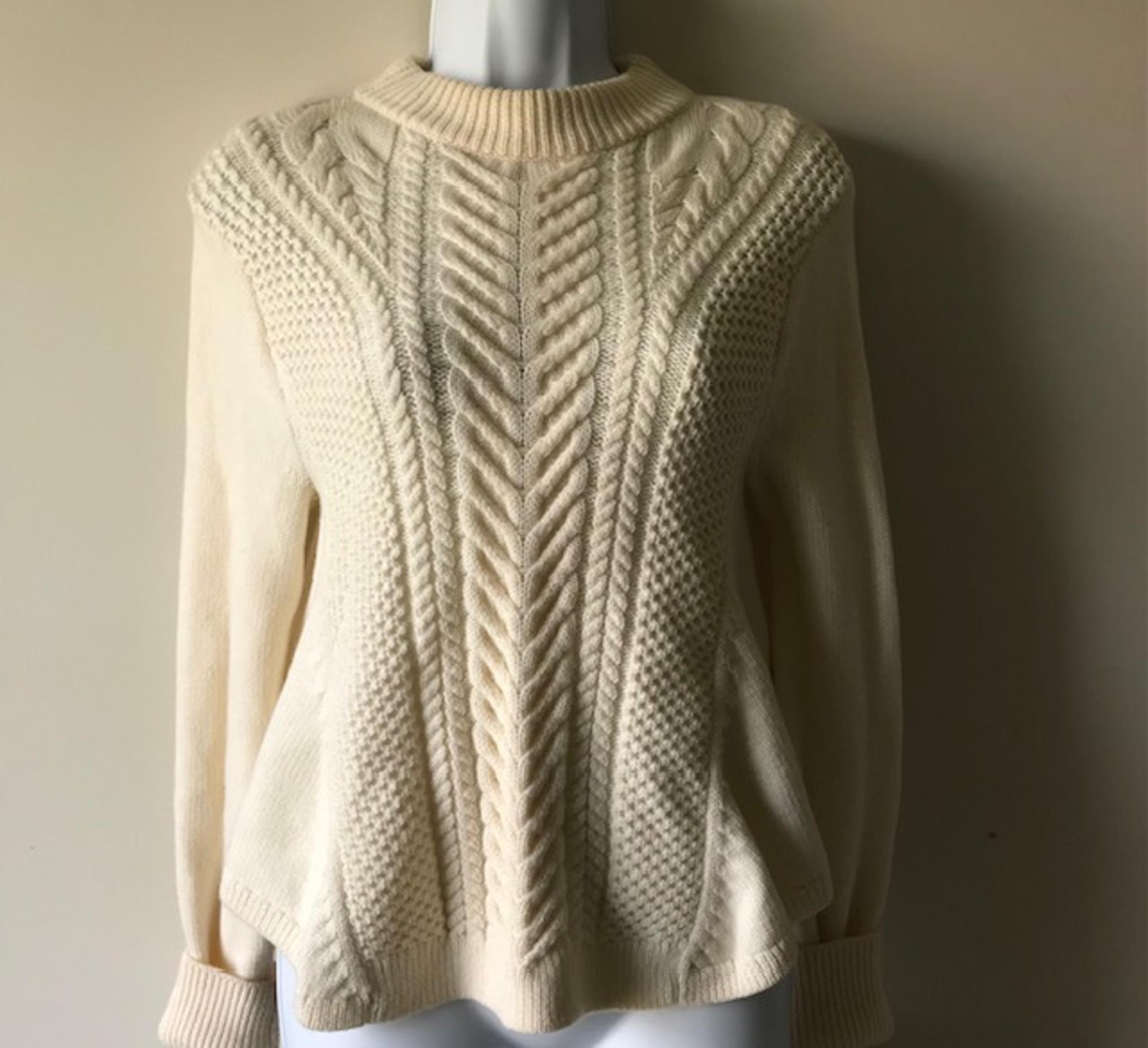 Club Monaco Women’s Sweater Size S Ivory Pullover Top  Long Sleeve