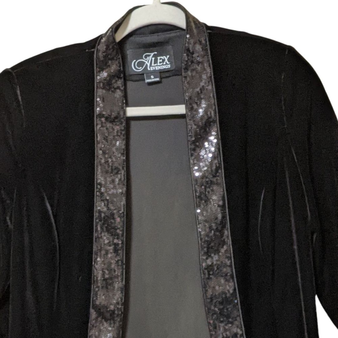 Alex Evenings 3/4 Sleeve Scoop Neck Stretch Velvet jacket Sequin detail collar S - detail
