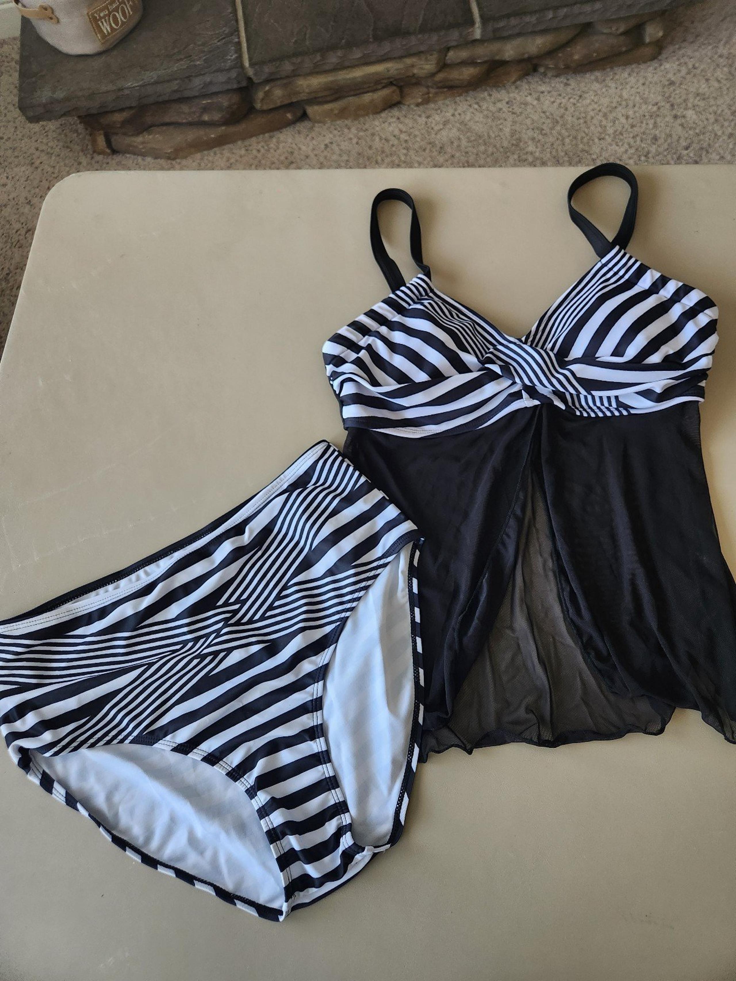New Women's Amazon Exclusive Takini Bikini Bathing Suit Set Size Medium