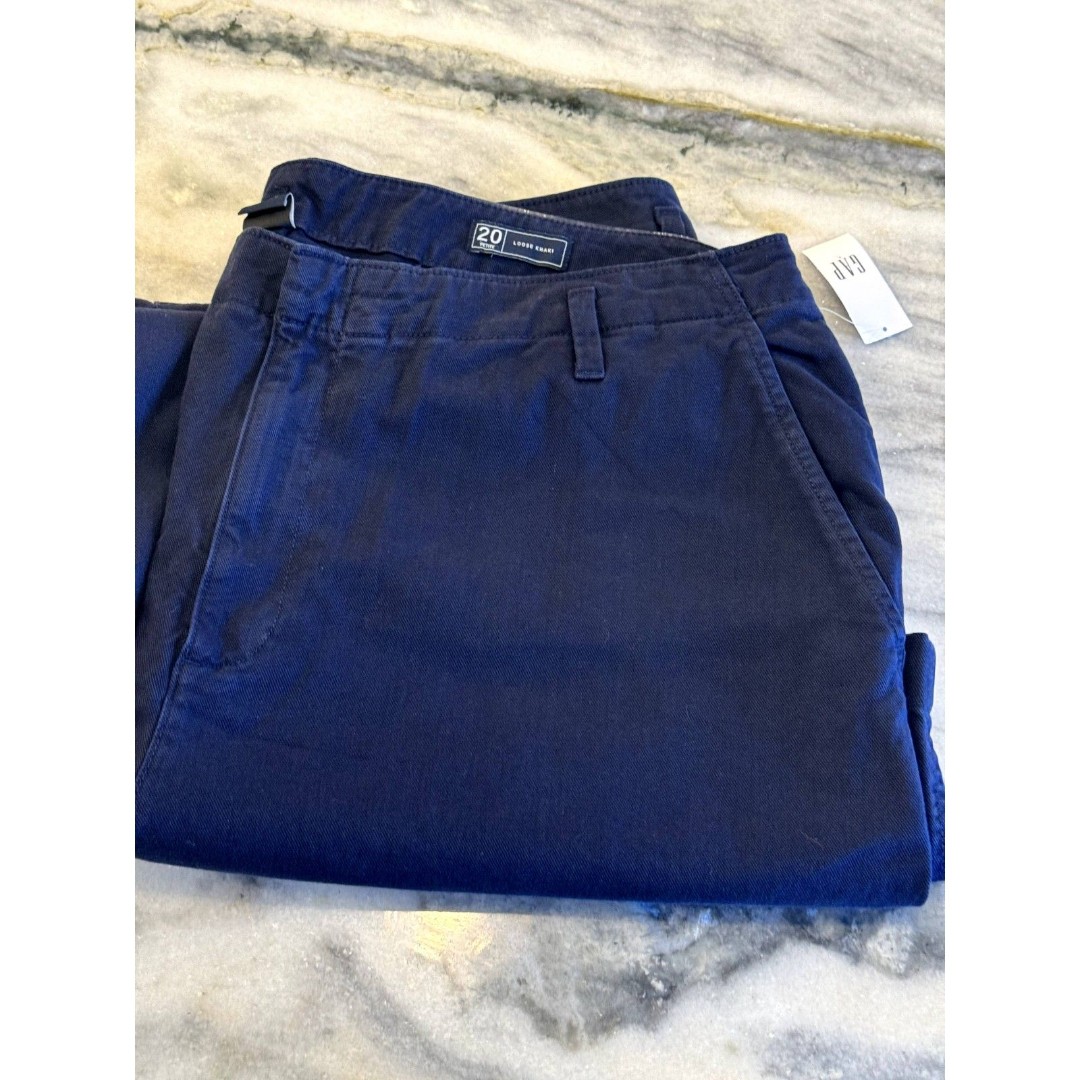 NWT Gap Loose Fit Khaki Pants in Size 20P Navy Blue