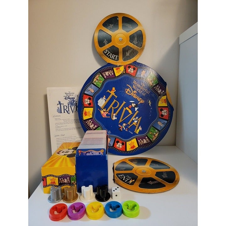 1997 The Wonderful World of Disney Trivia Game & Tin Mattel Great Condition RARE