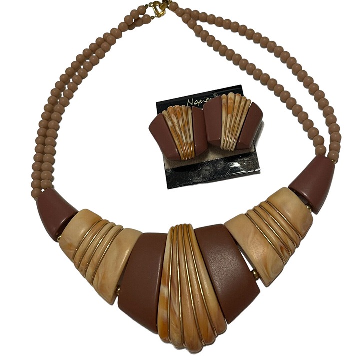 VTG RUNWAY NAPIER BOOK PIECE WIDE SCULPTURAL NECKLACE Earring Set RESIN Boho