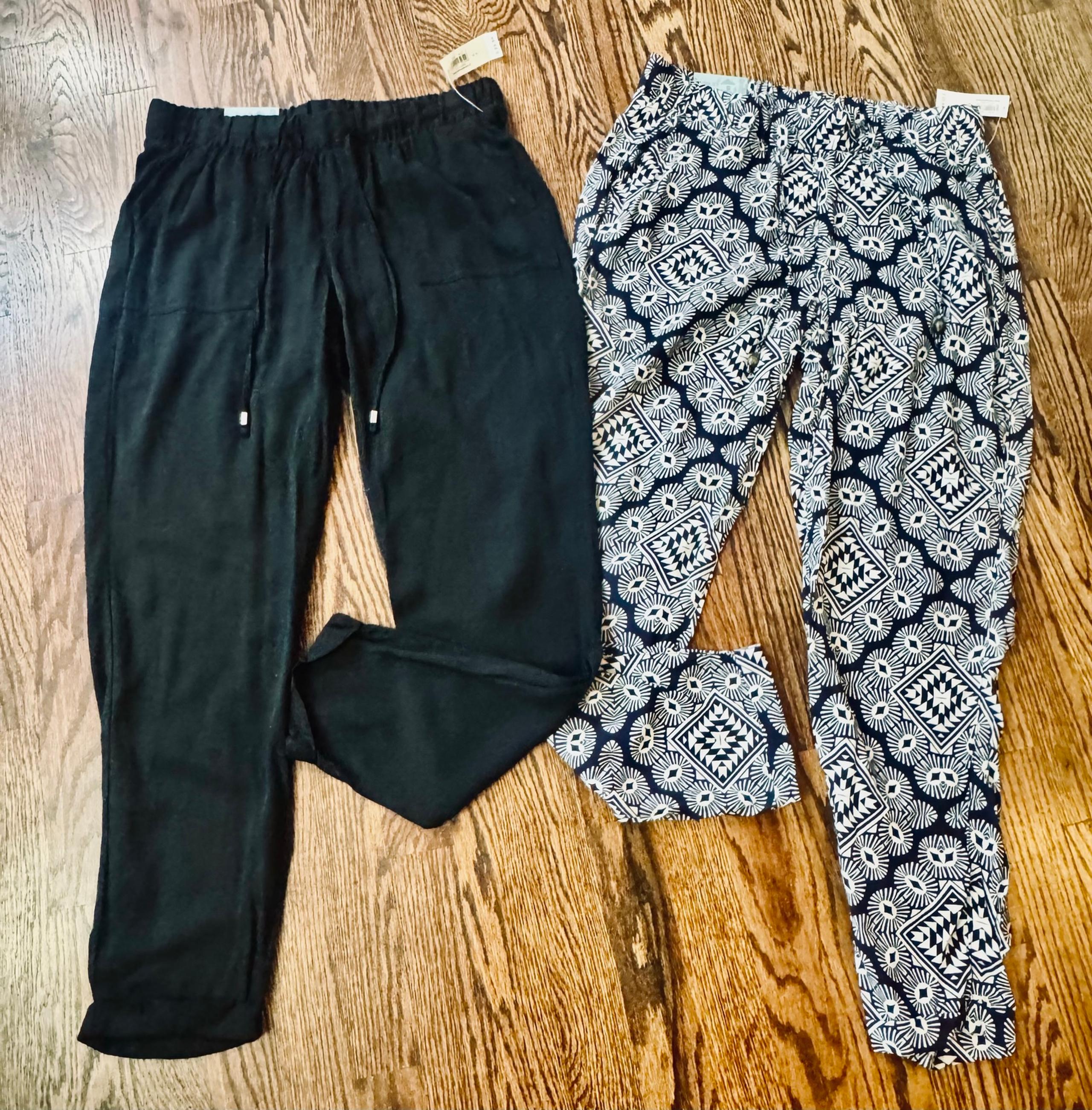 Brand New! Old Navy Drapey women’s Soft Pants size Small