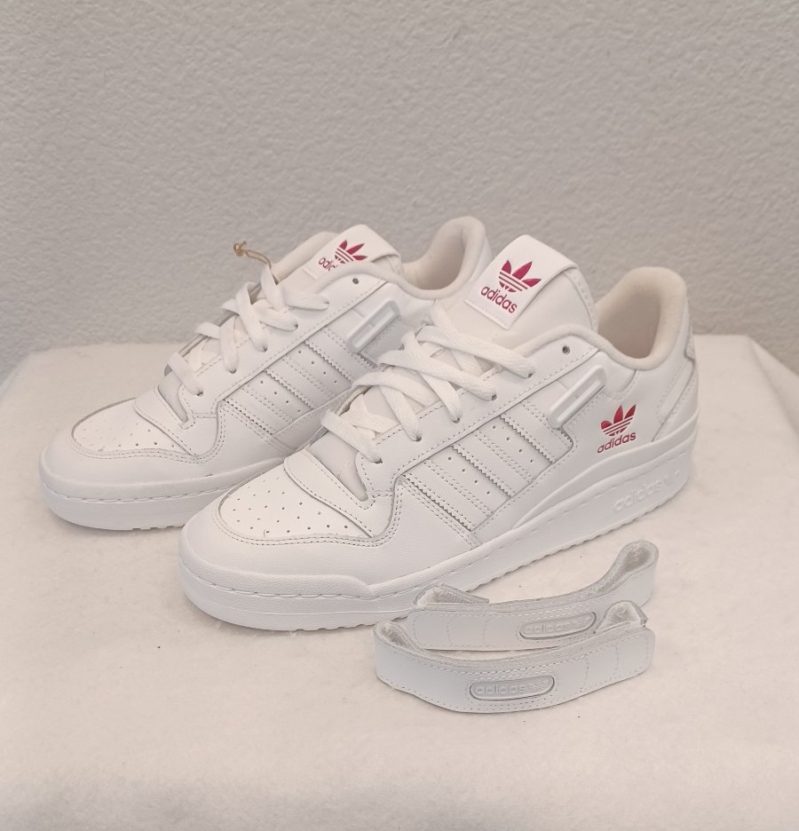 New Women's Adidas Originals Forum Low Shoes ~ Size 9.5