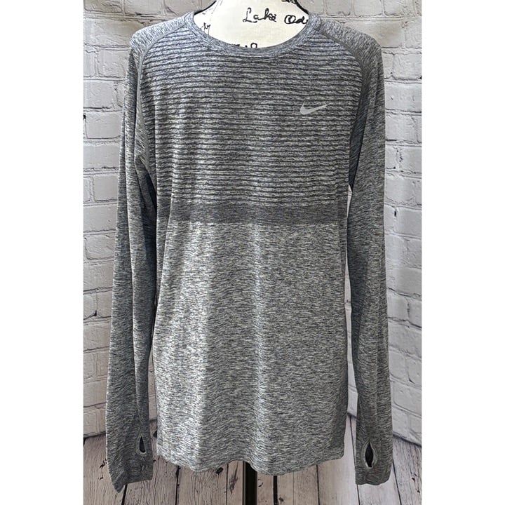 Nike Men's Dri-FIT Knit Long Sleeve Running Shirt (Size L)