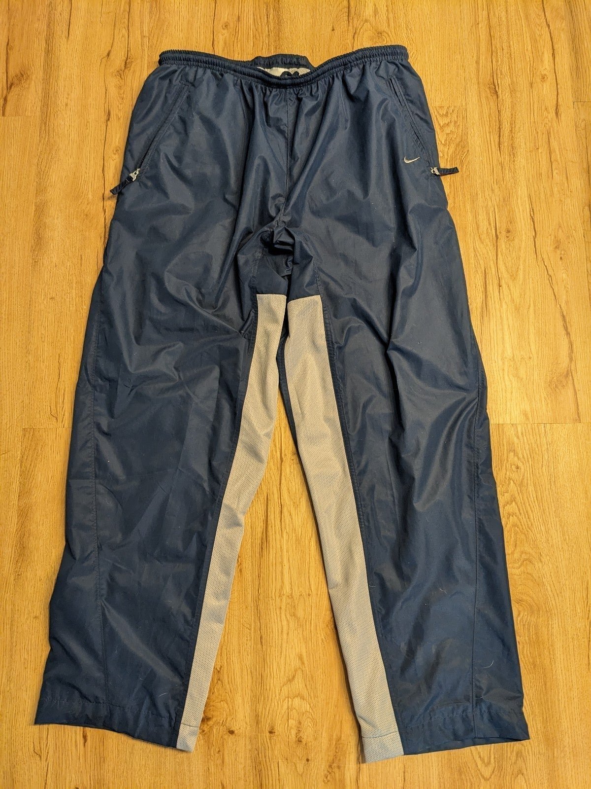 Vintage Y2K Nike Silver Tag Nylon Joggers Sweatpants Size XL