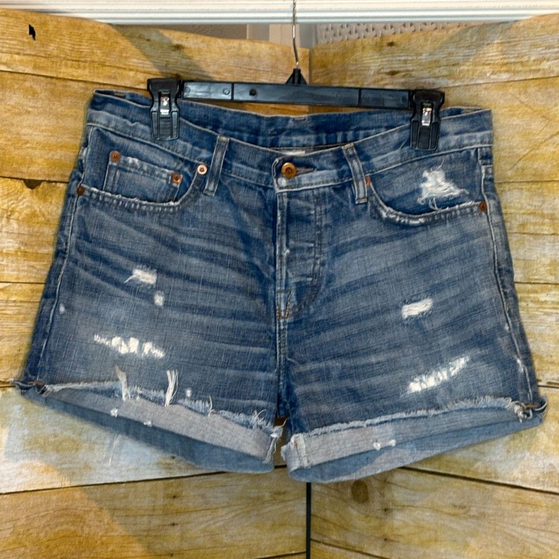 NSF REVOLVE CASUAL CLASSIC DISTRESSED RAW HEM DESIGNER EVERYDAY DENIM SHORTS 28