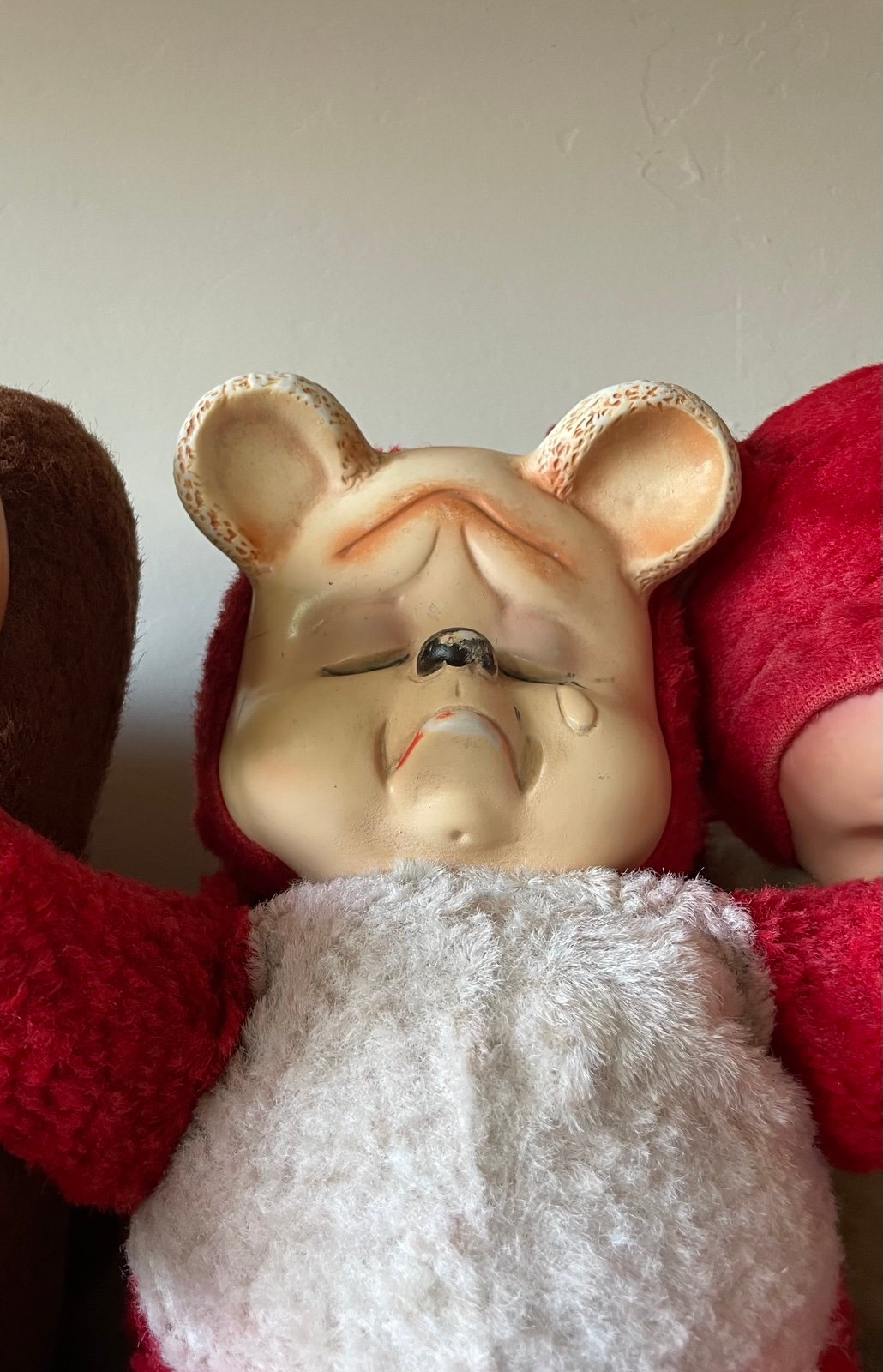 Antique Rozel Red Crying Bear