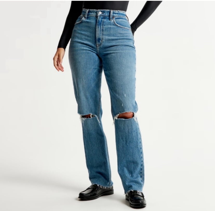 Abercrombie & Fitch Curve Love The 90s Relaxed Jean High Rise