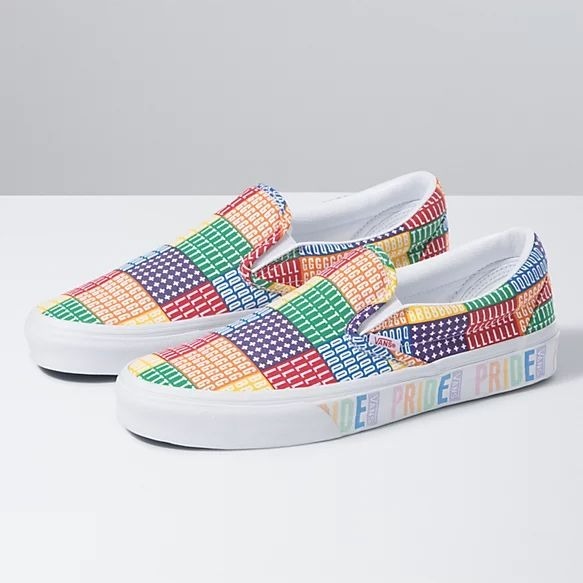 Vans Classic Slip On SK8 Pride LBGTQ+ Shoes Men's Size 10 Women 11.5 Rainbow