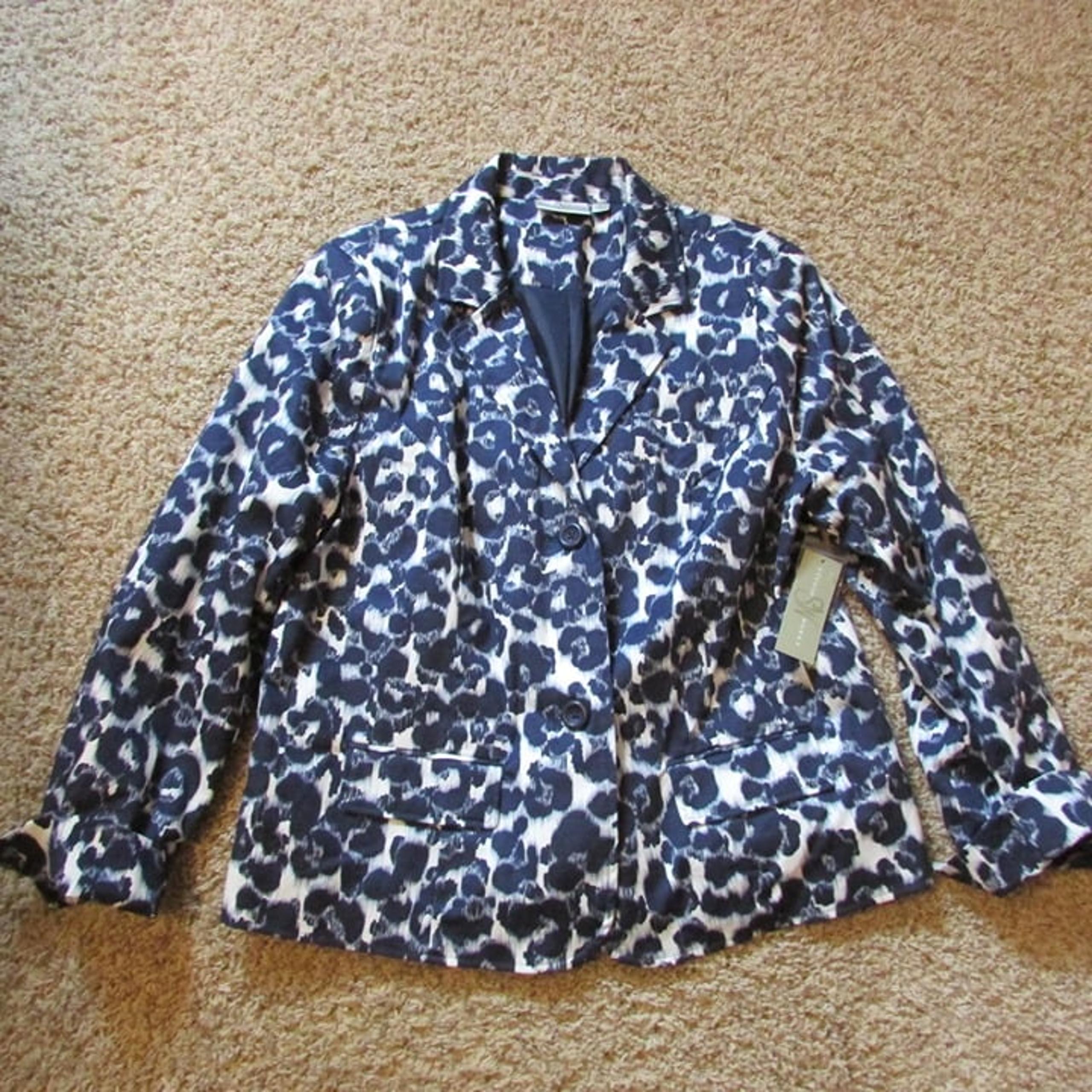 NWT Studio Works Large Navy Blue White Blazer Jacket Great Quality $58 Retail