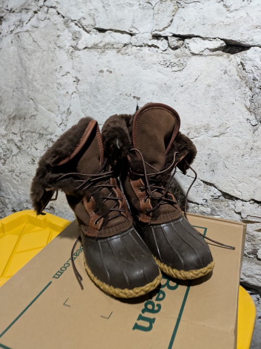 LL BEAN Women's Signature Wicked Good Bean Boots, 10\ 