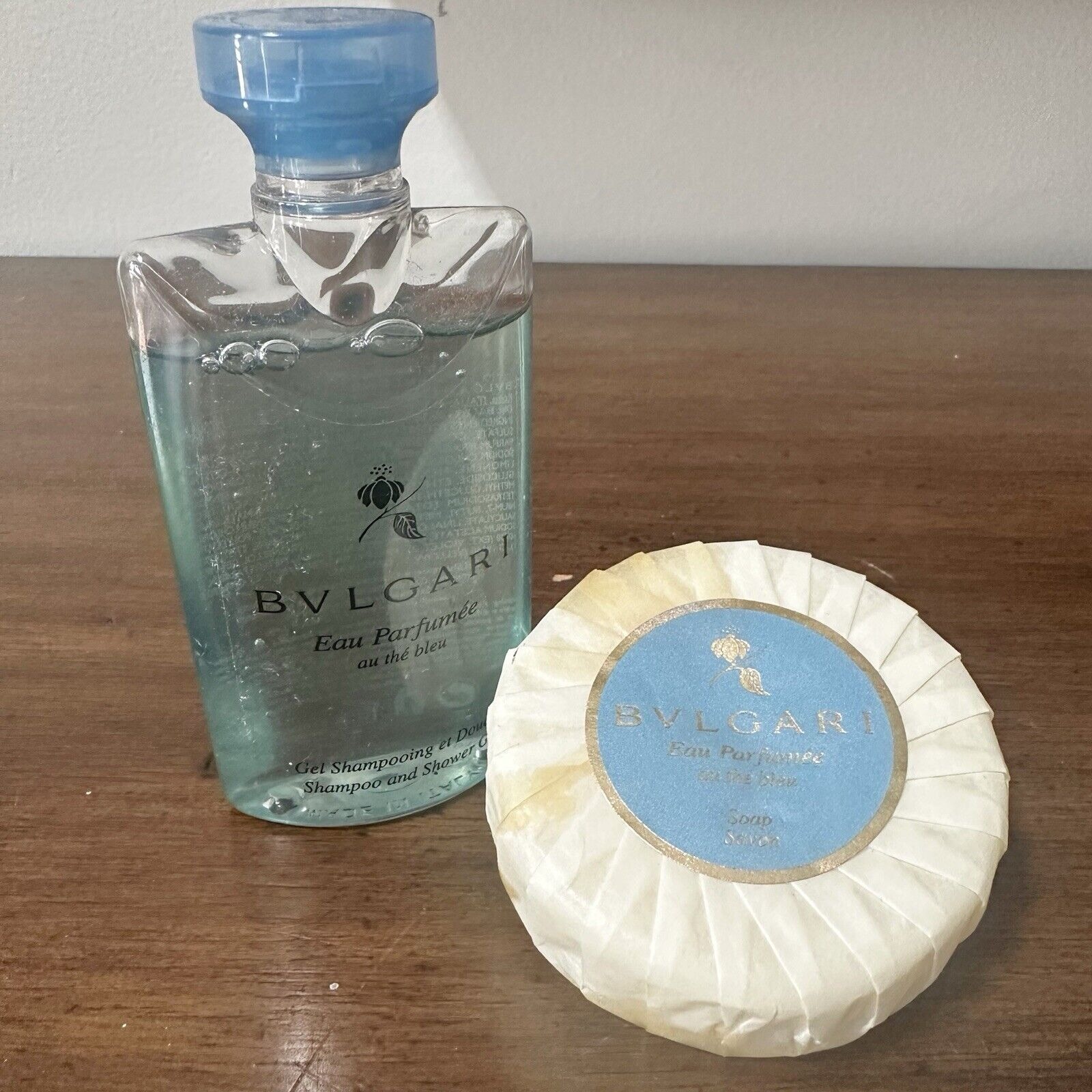 Bvlgari au the Bleu Shampoo & Shower Gel 2.5 oz & 2.6 oz Round Soap Bar Travel