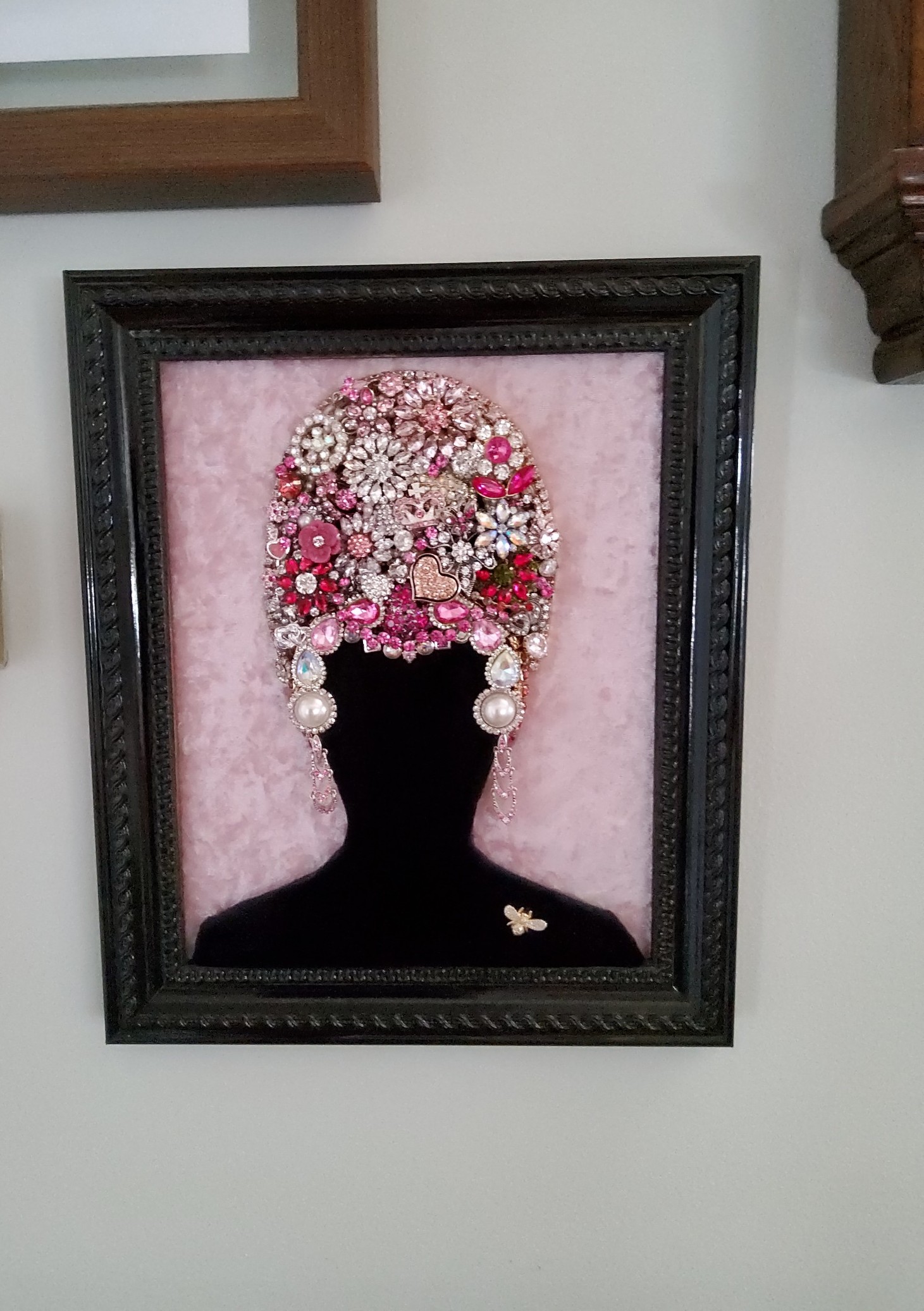 Jewelry Wall Art Decor Beehive Silhouette Lady Rhinestone Vintage Jewelry