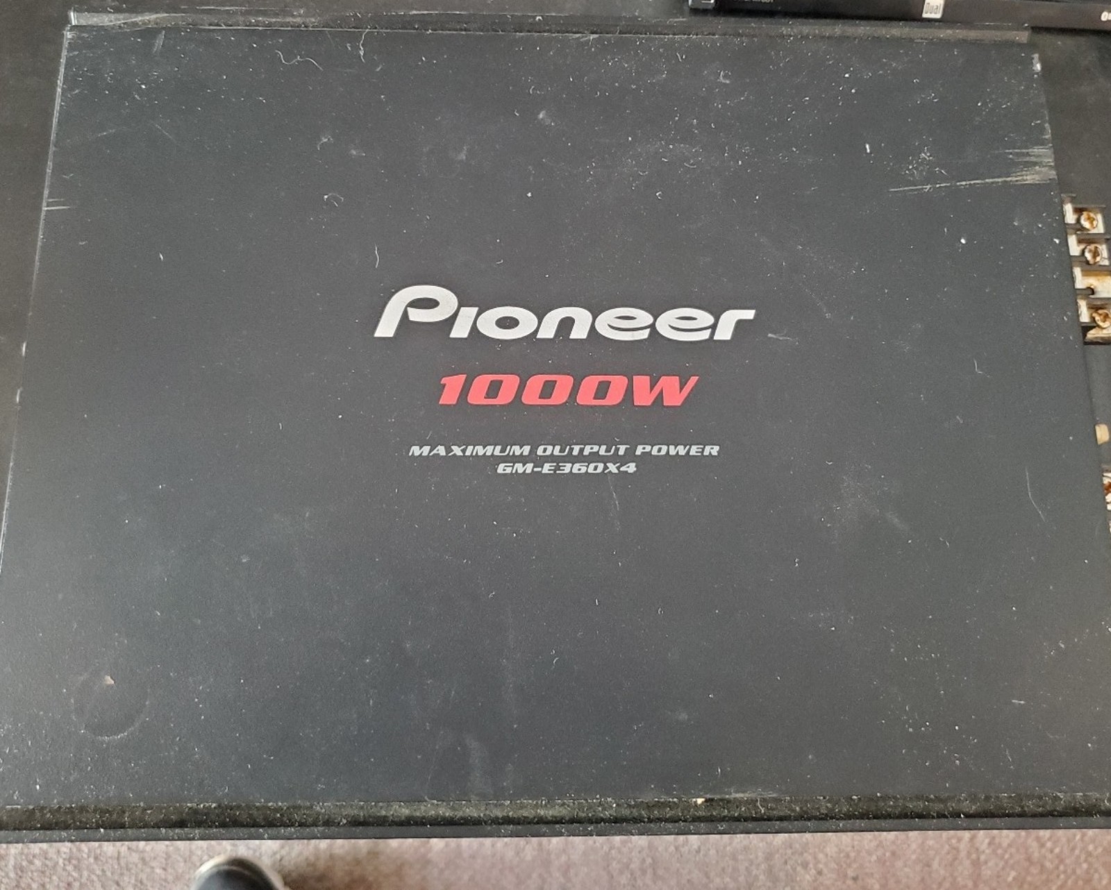 Pioneer GM-E360X4 1000W