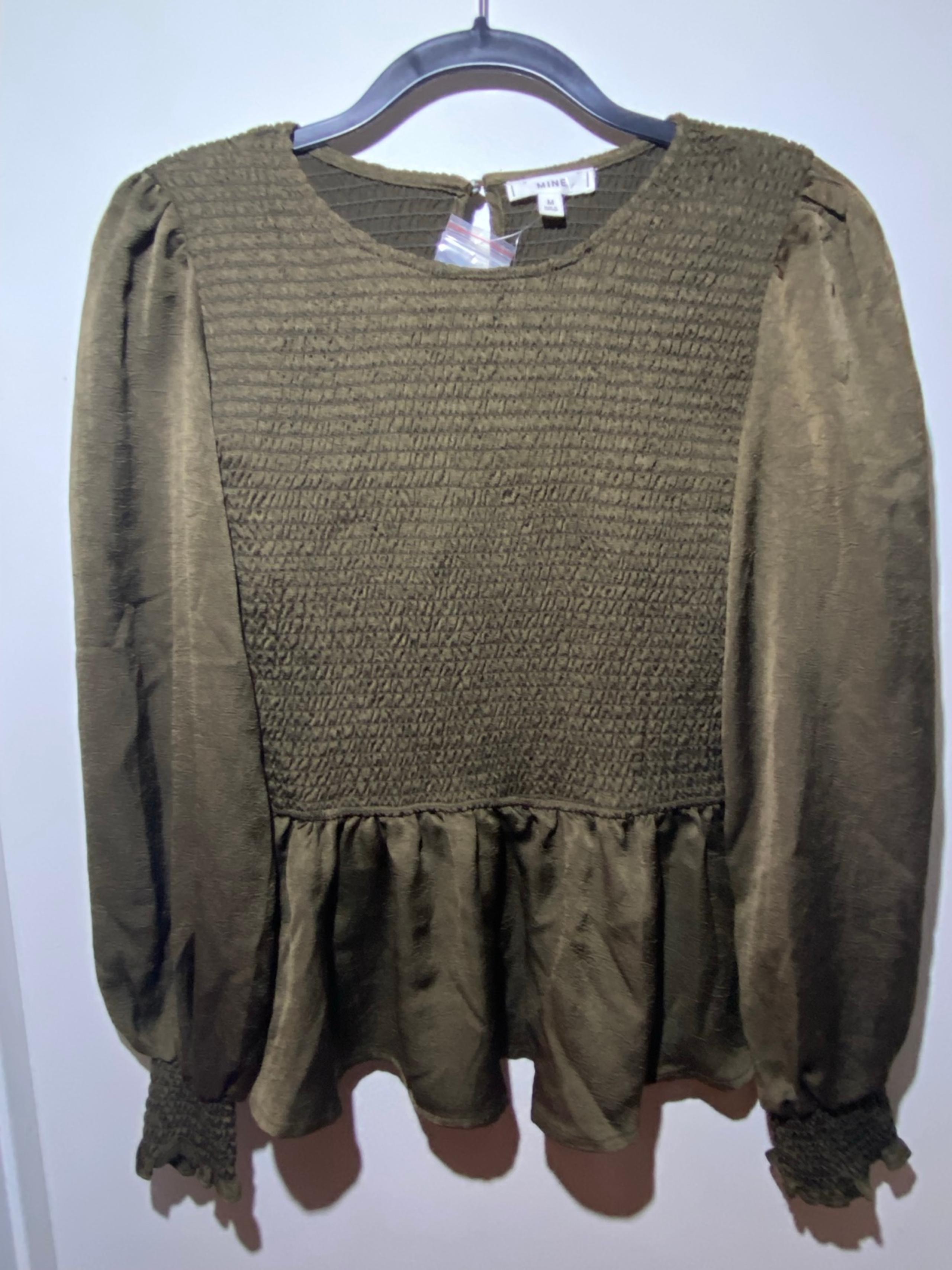 Casual Women’s Top